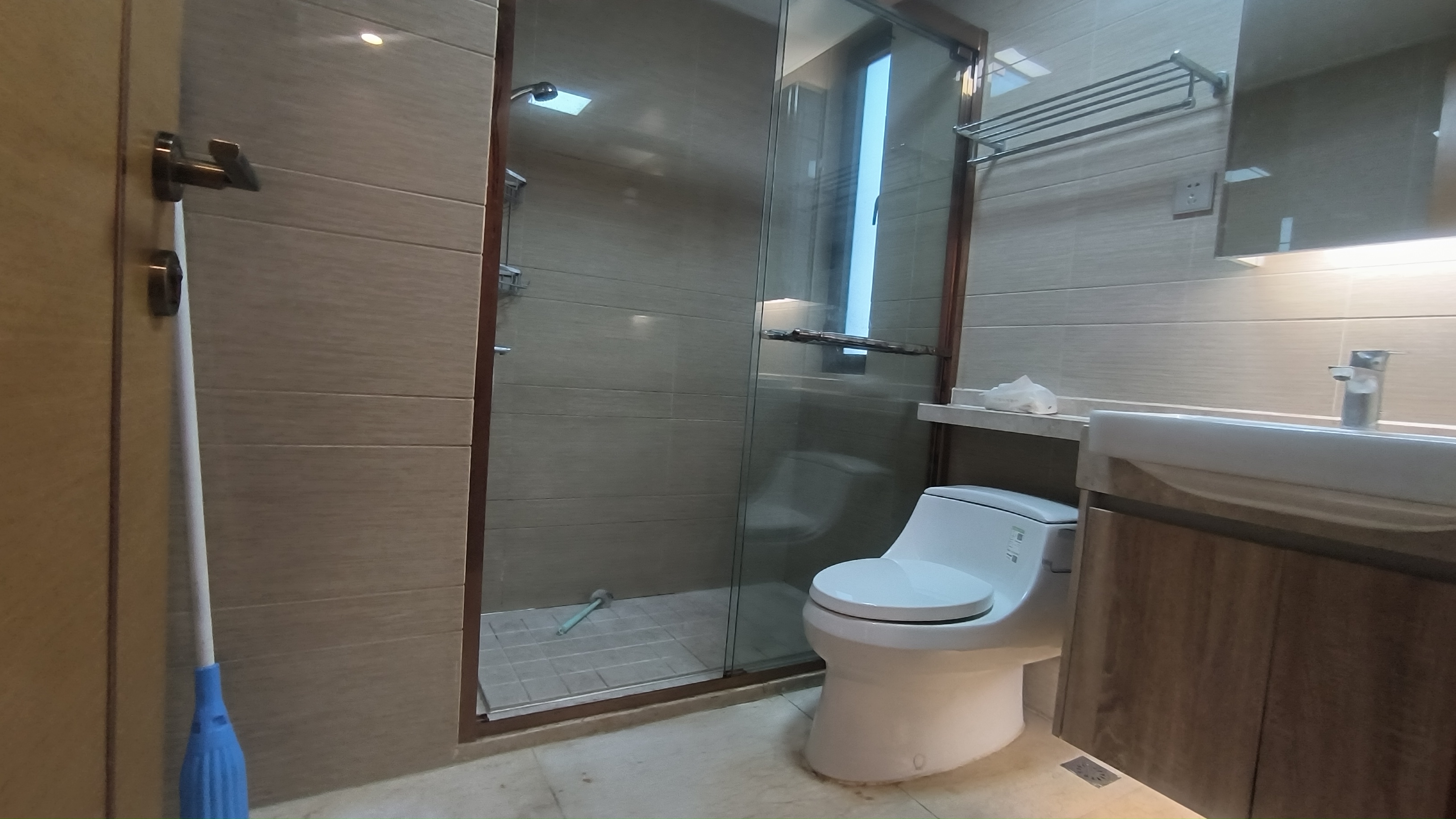 中南世纪花城三期 4室2厅2卫 139.49m&sup2;