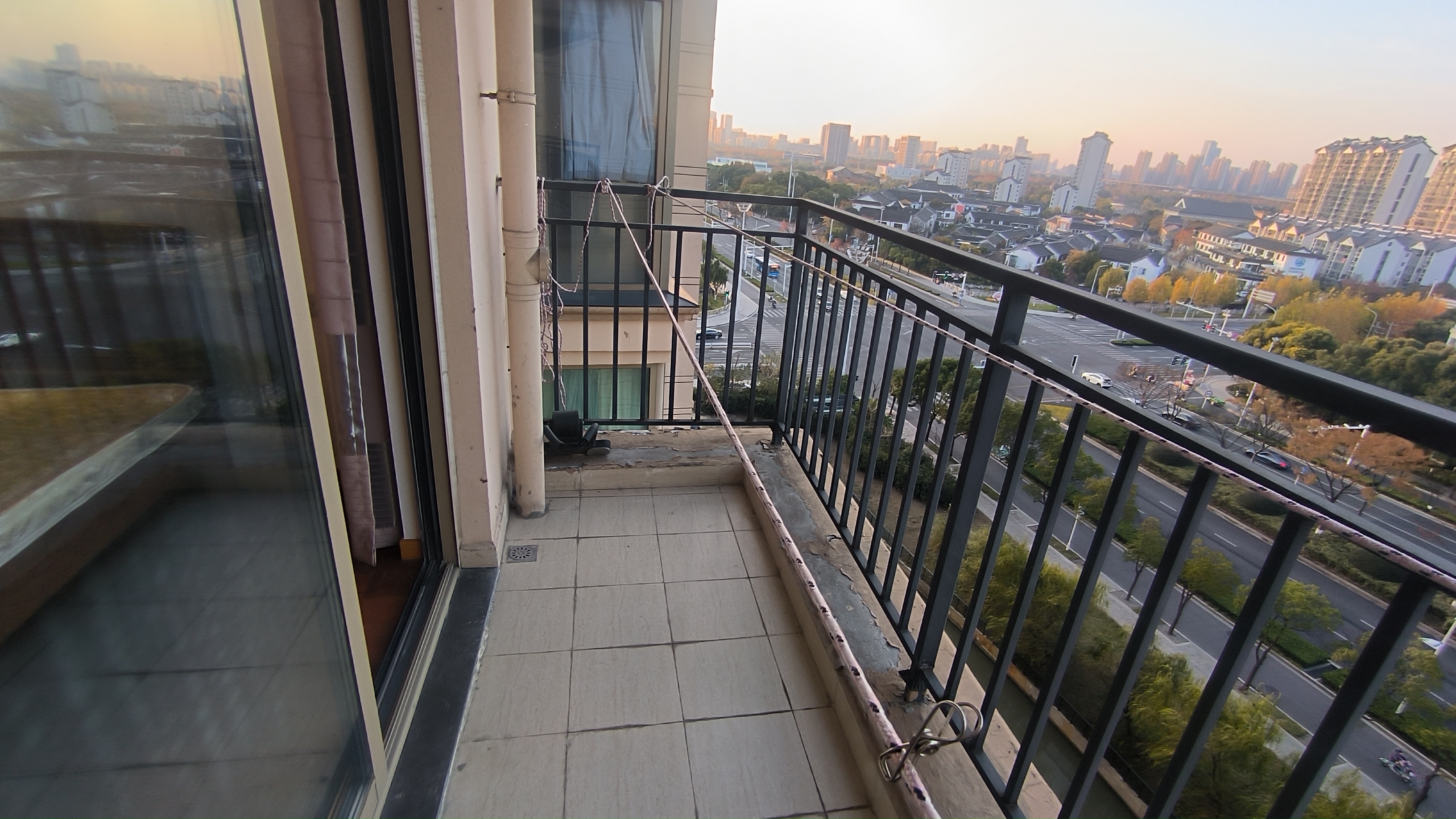 中南世纪花城三期 4室2厅2卫 139.49m&sup2;