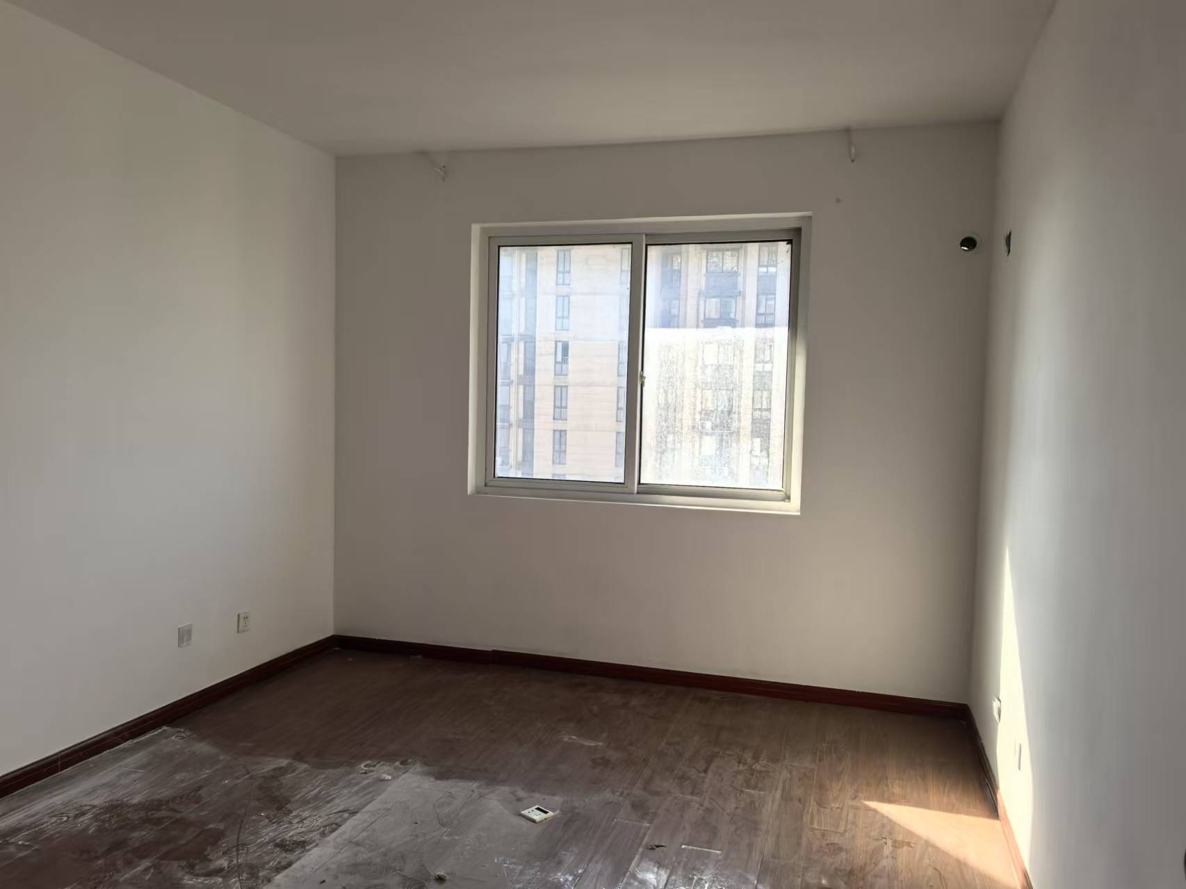 学士府 3室1厅1卫 122m&sup2;