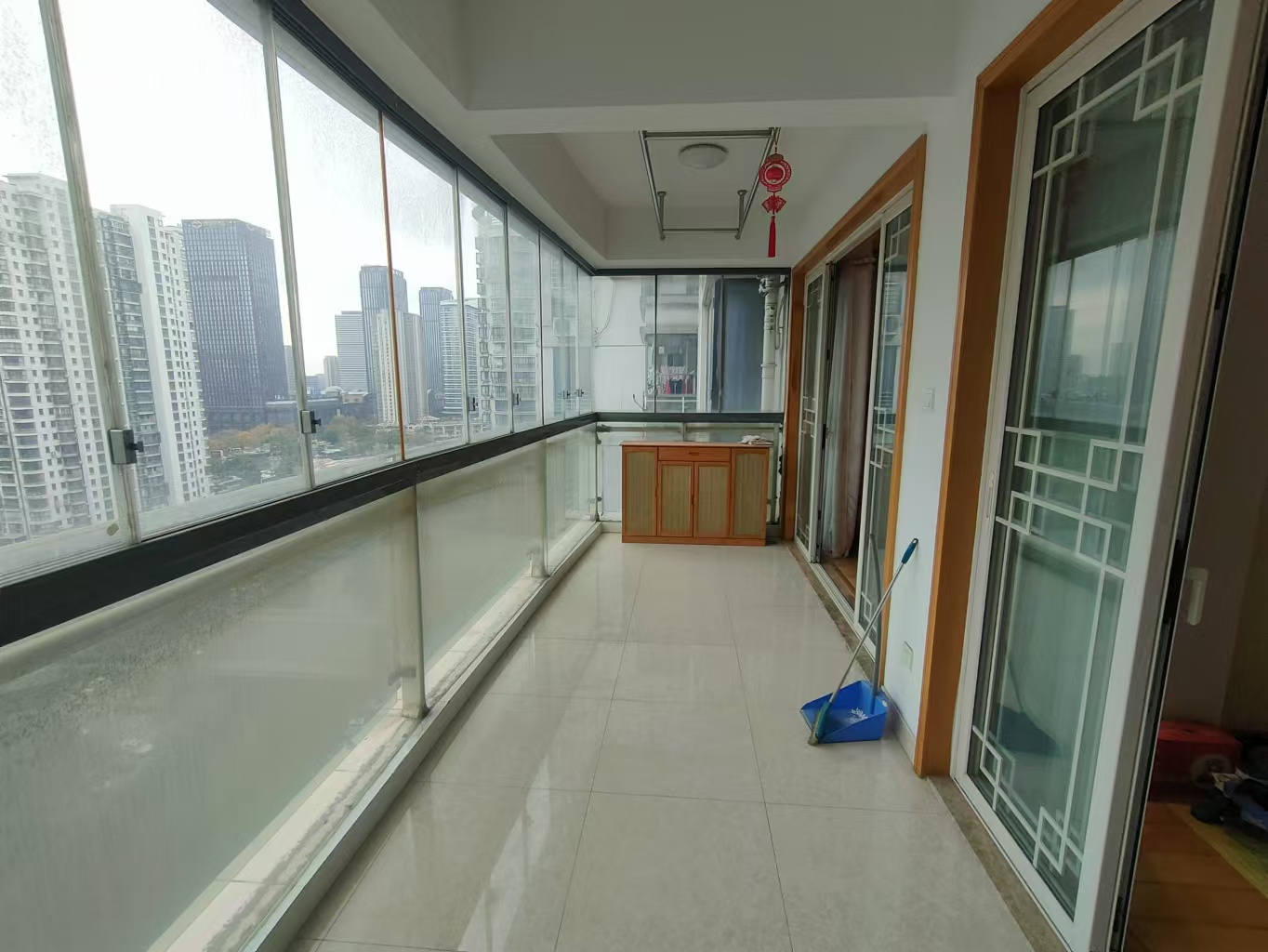 中南世纪城北区 3室2厅2卫 154m&sup2;