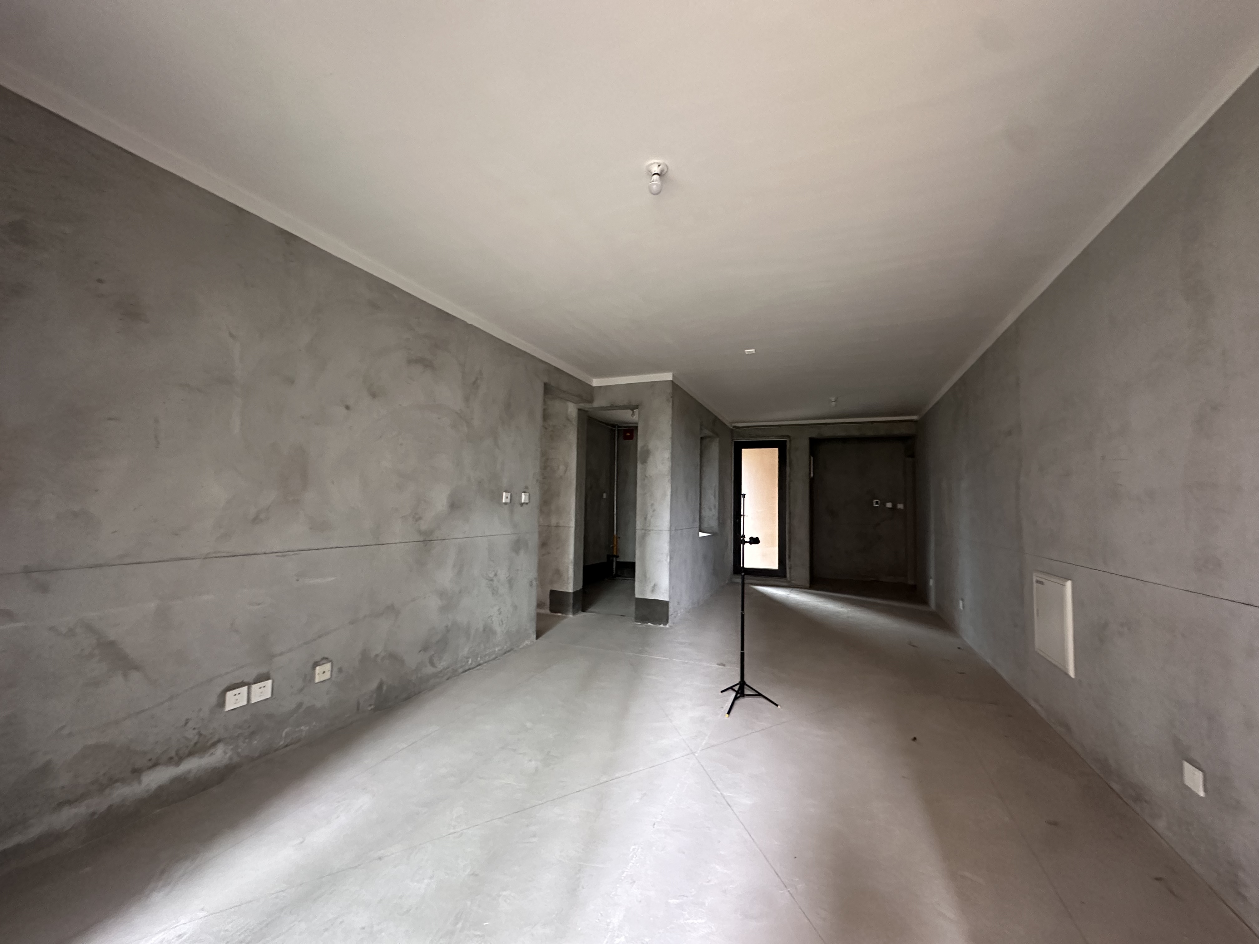 保利香槟国际 4室2厅2卫 143.35m²