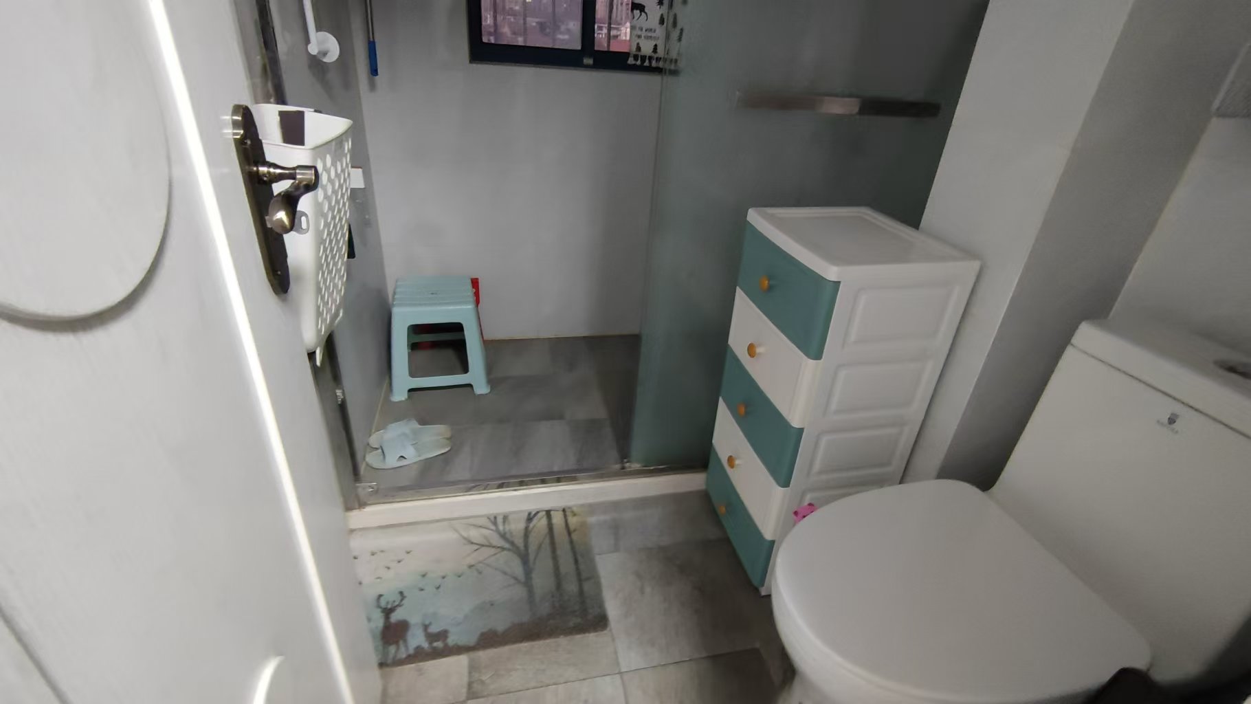 新建路新村(新建花苑) 5室2厅2卫 143m&sup2;