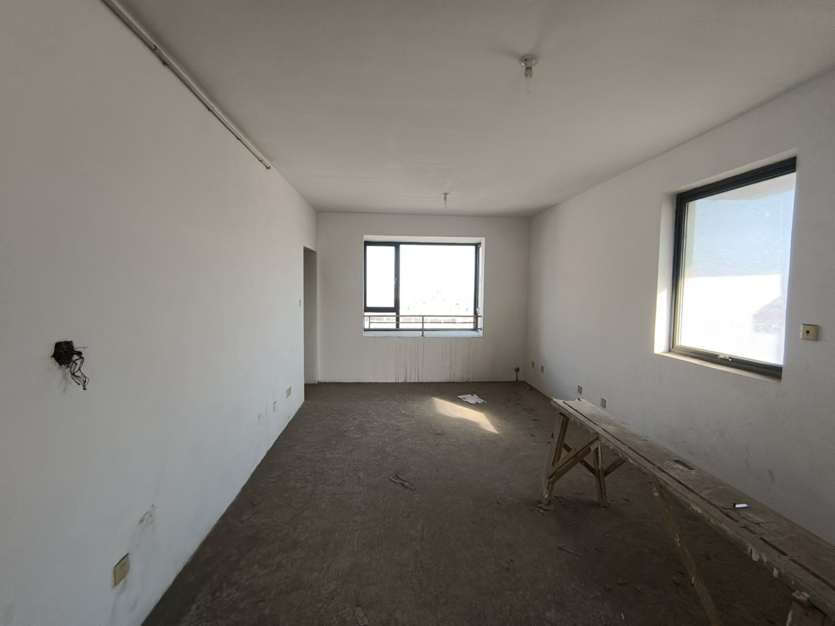 桐墅湾 2室2厅1卫 98m&sup2;