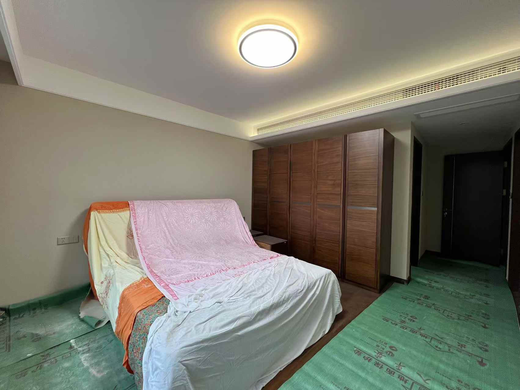 中海翠湖溪岸 4室2厅3卫 178.71m&sup2;