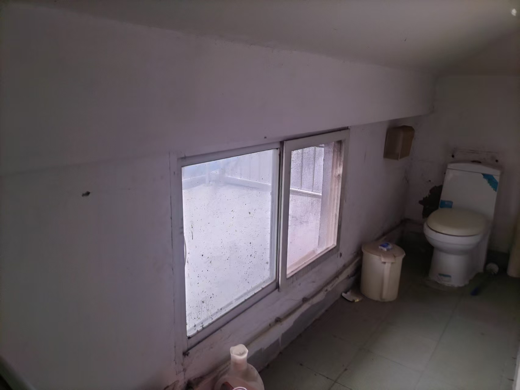 百花军宅苑 3室2厅2卫 91m&sup2;
