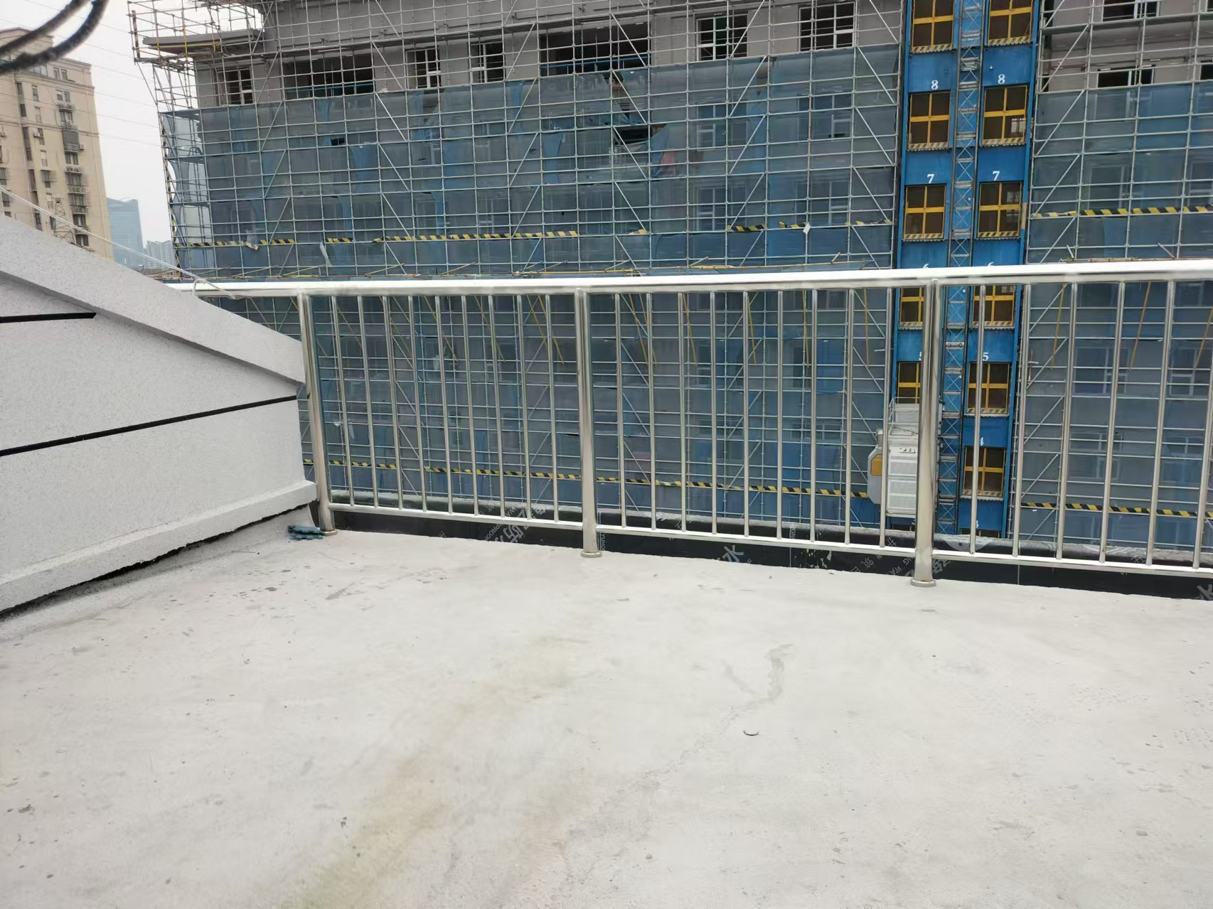 百花军宅苑 3室2厅2卫 91m&sup2;