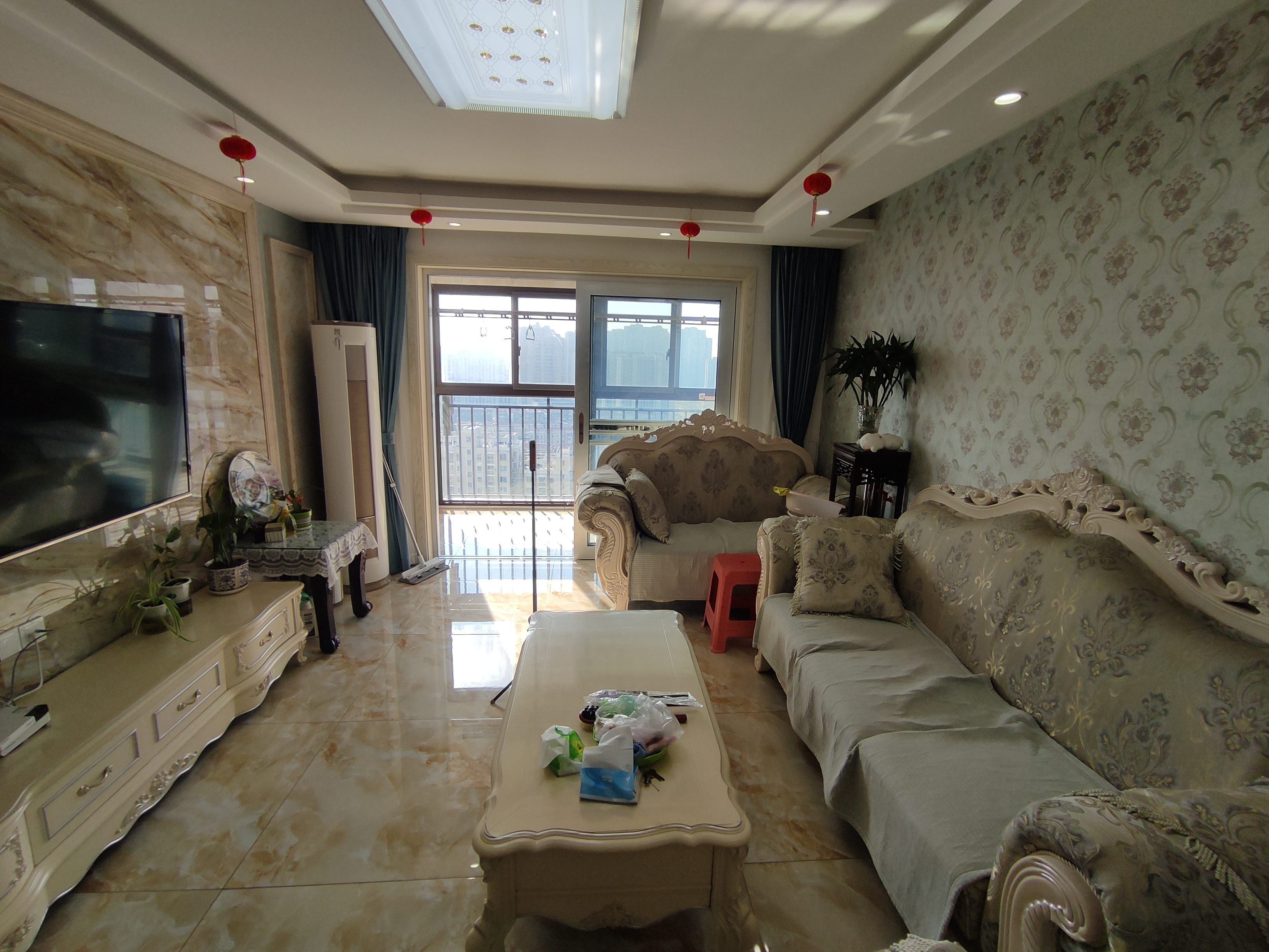 汇富花苑 3室1厅1卫 140m&sup2;
