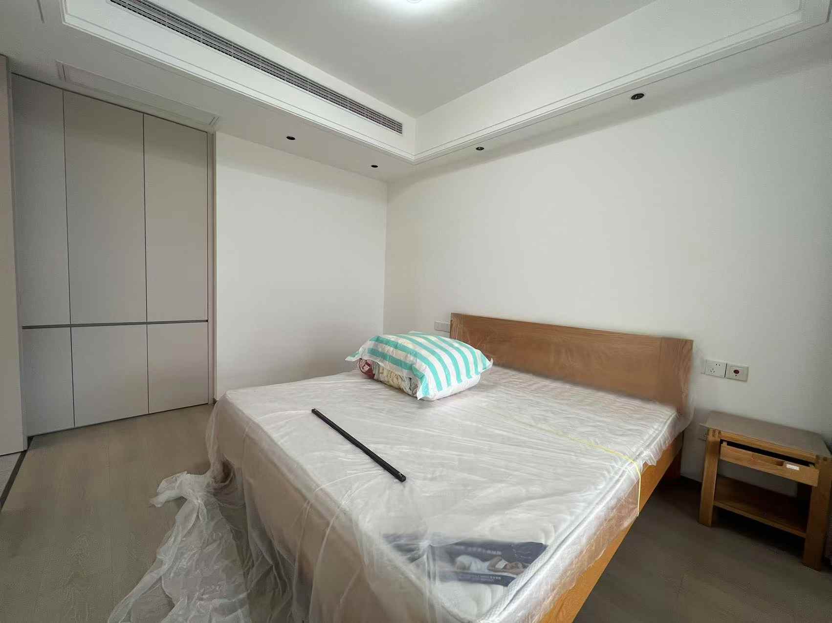 九玺台 4室2厅1卫 143.00m&sup2;