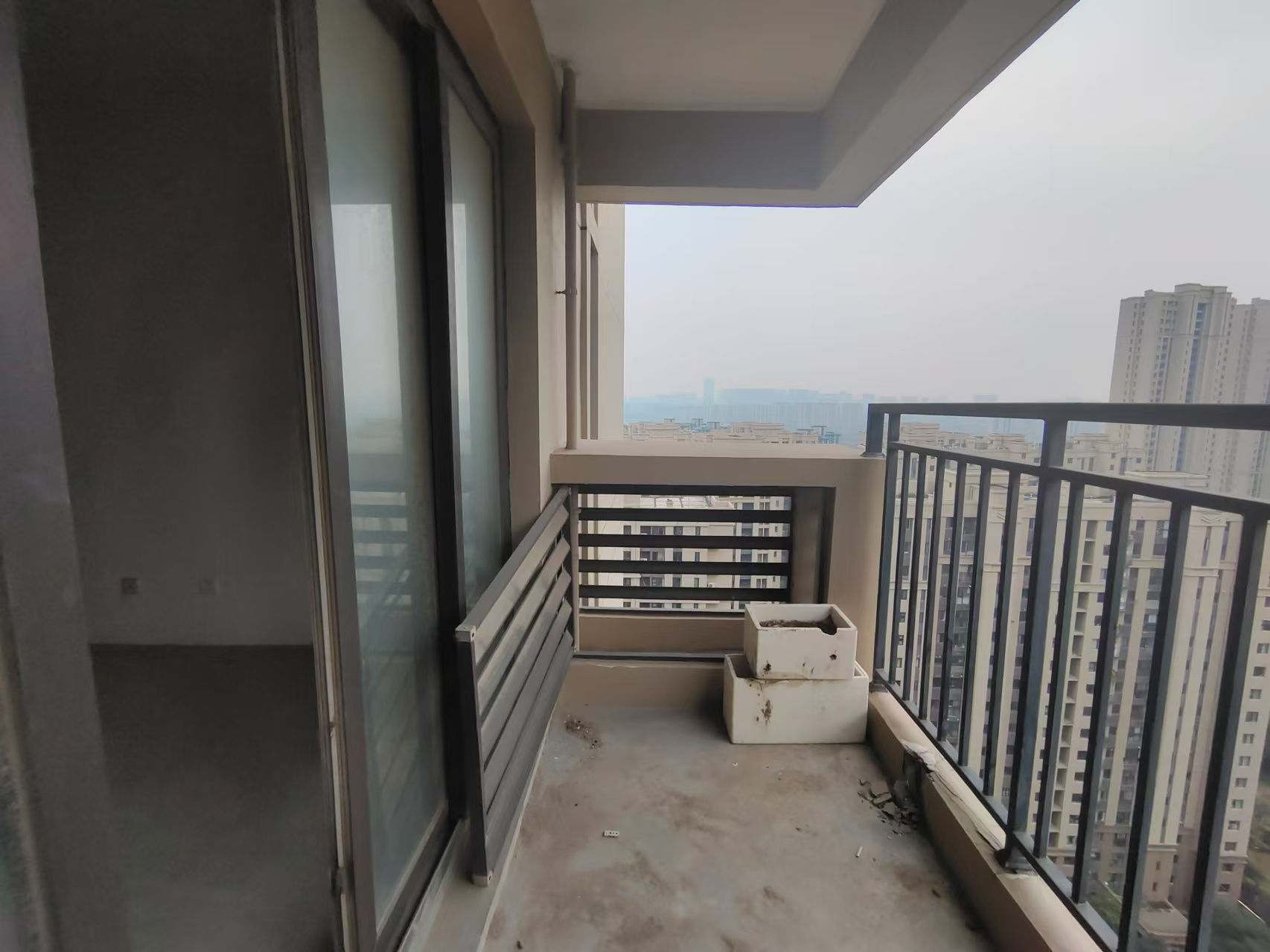中海碧林湾 4室2厅2卫 128.00m&sup2;