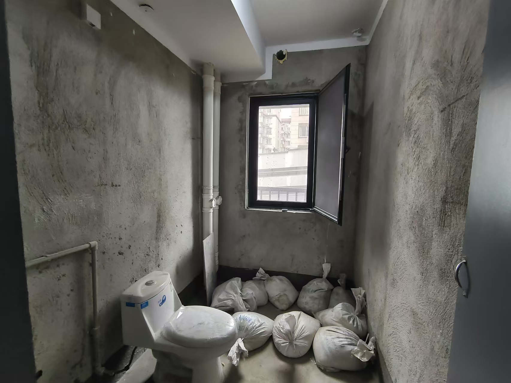 越江新村 2室1厅1卫 89m&sup2;