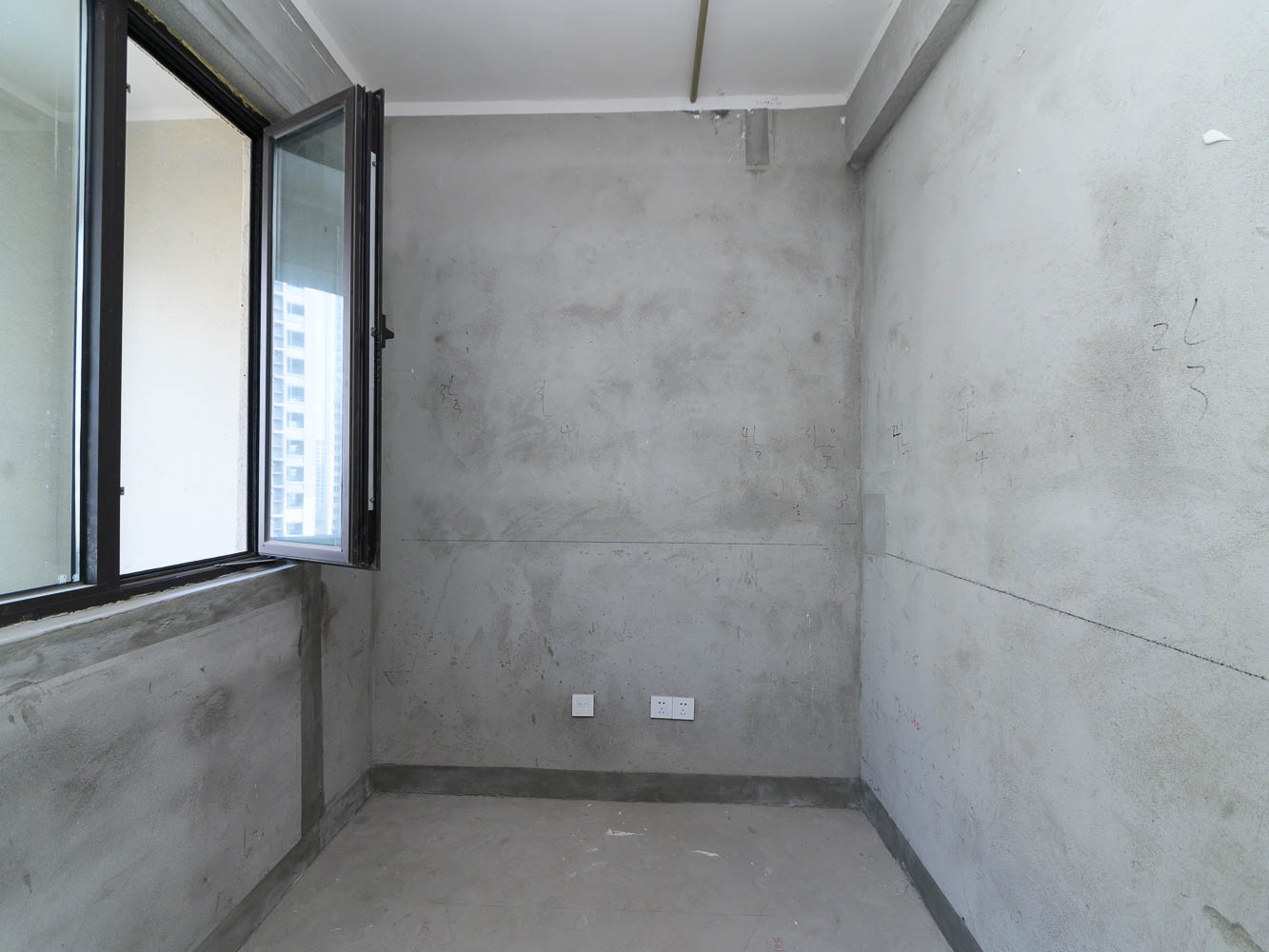 观澜台 4室2厅2卫 139m&sup2;