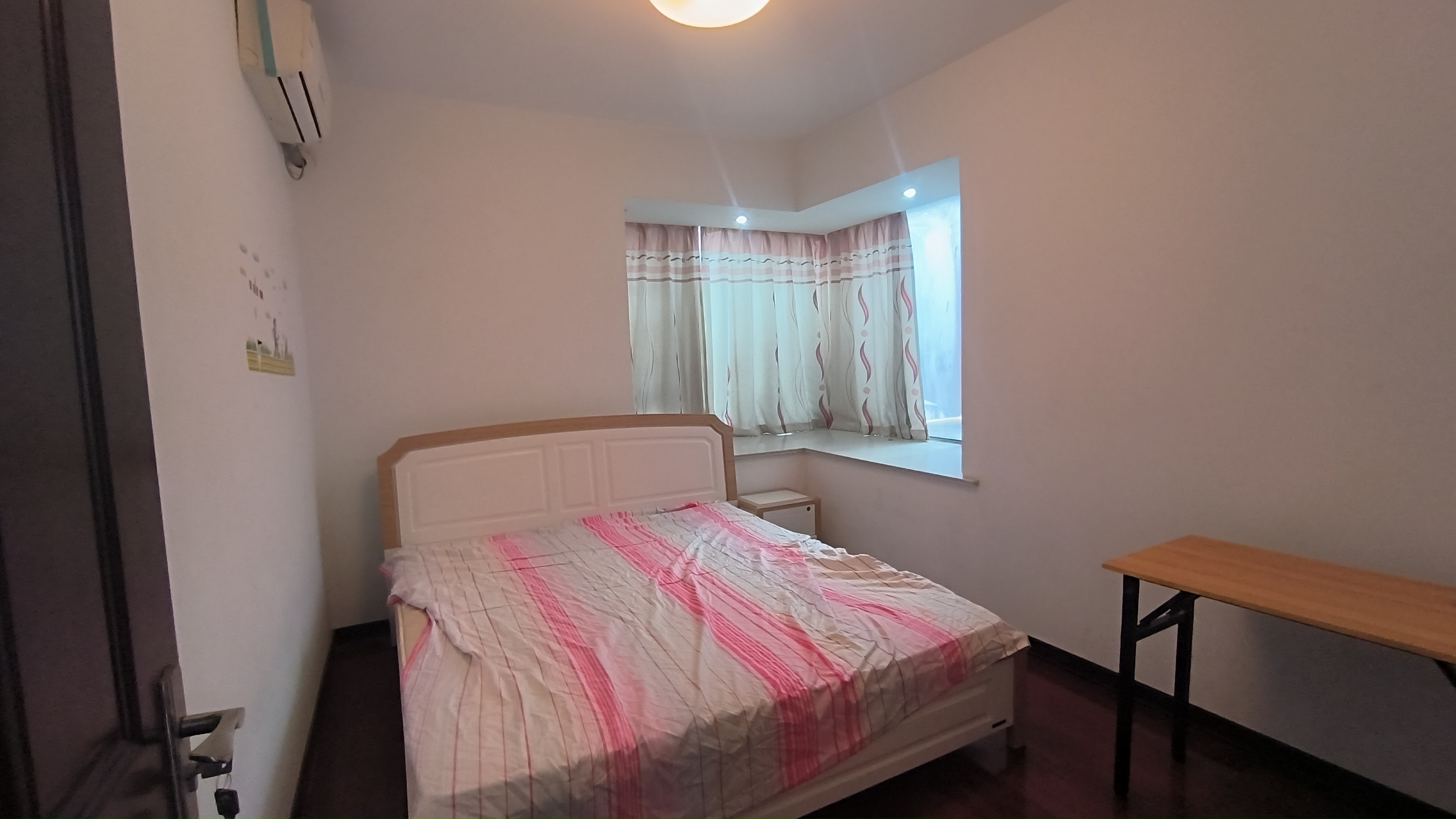 优山美地花园南区 3室2厅1卫 121.06m&sup2;