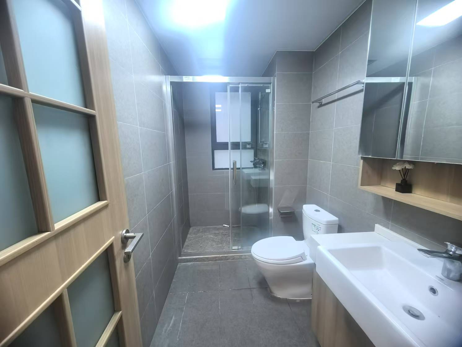 雍华府 3室2厅2卫 135.00m&sup2;