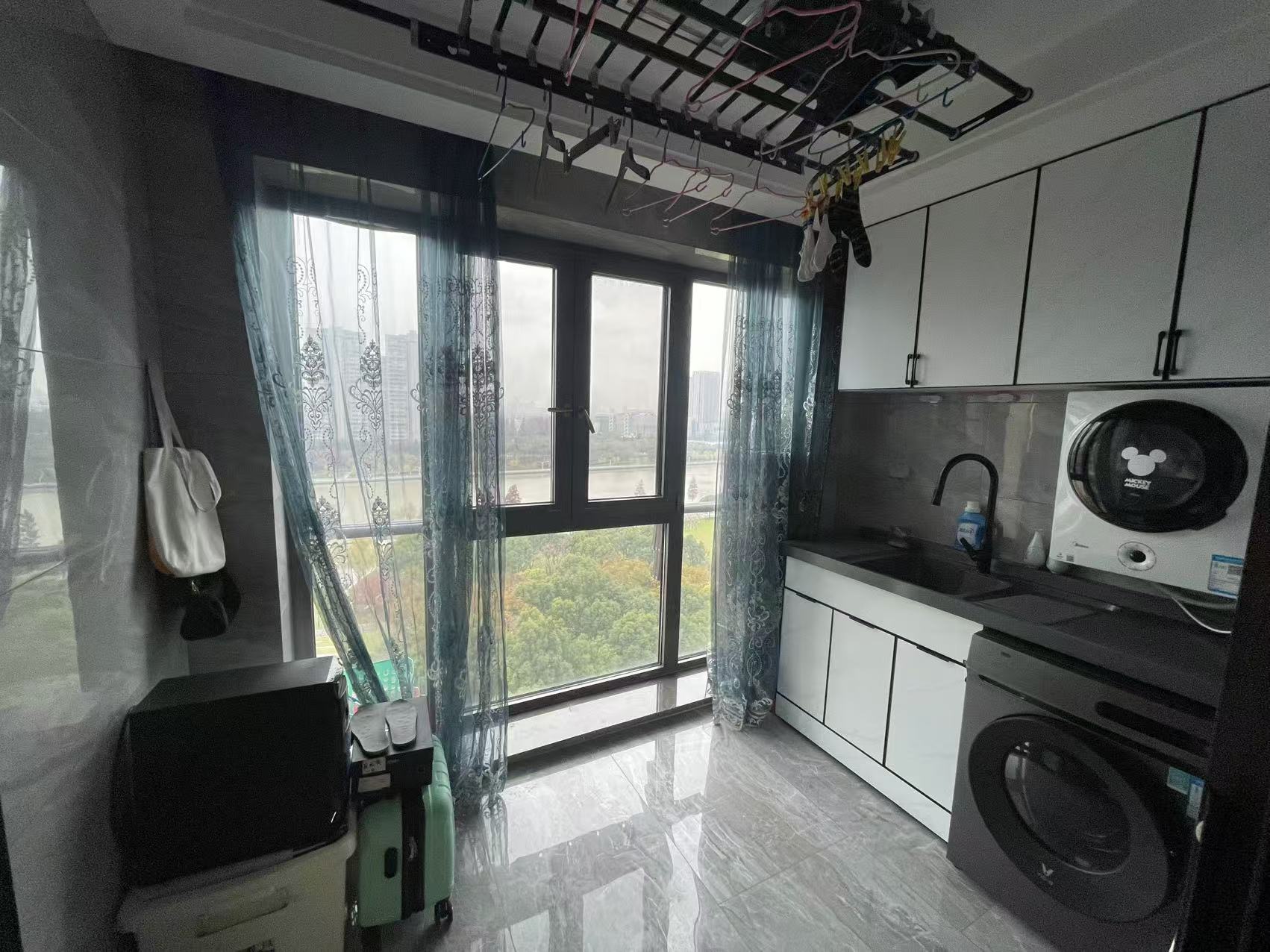 华强城四期 4室2厅2卫 142m&sup2;