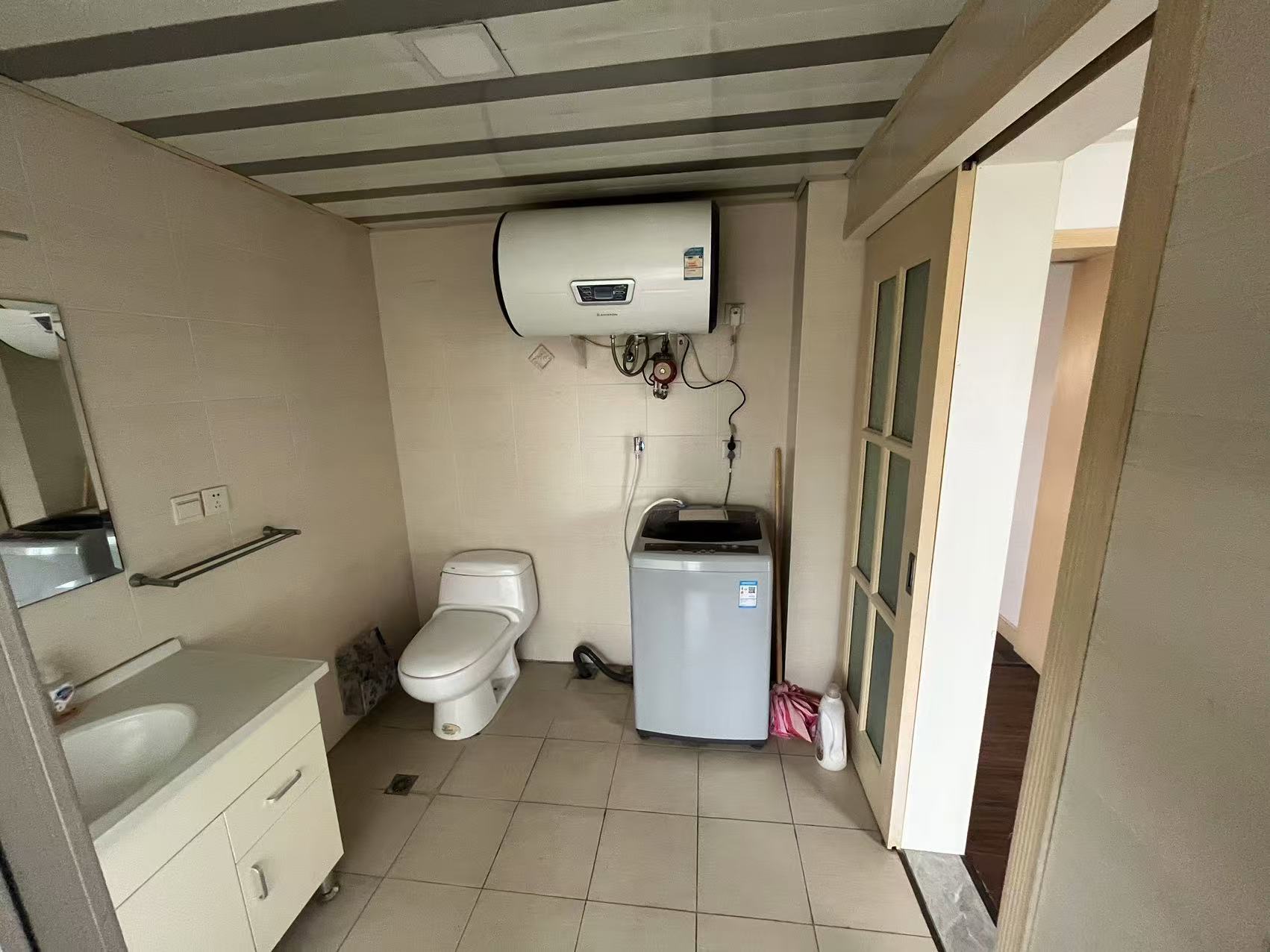 苏东花苑 4室3厅2卫 135.33m&sup2;