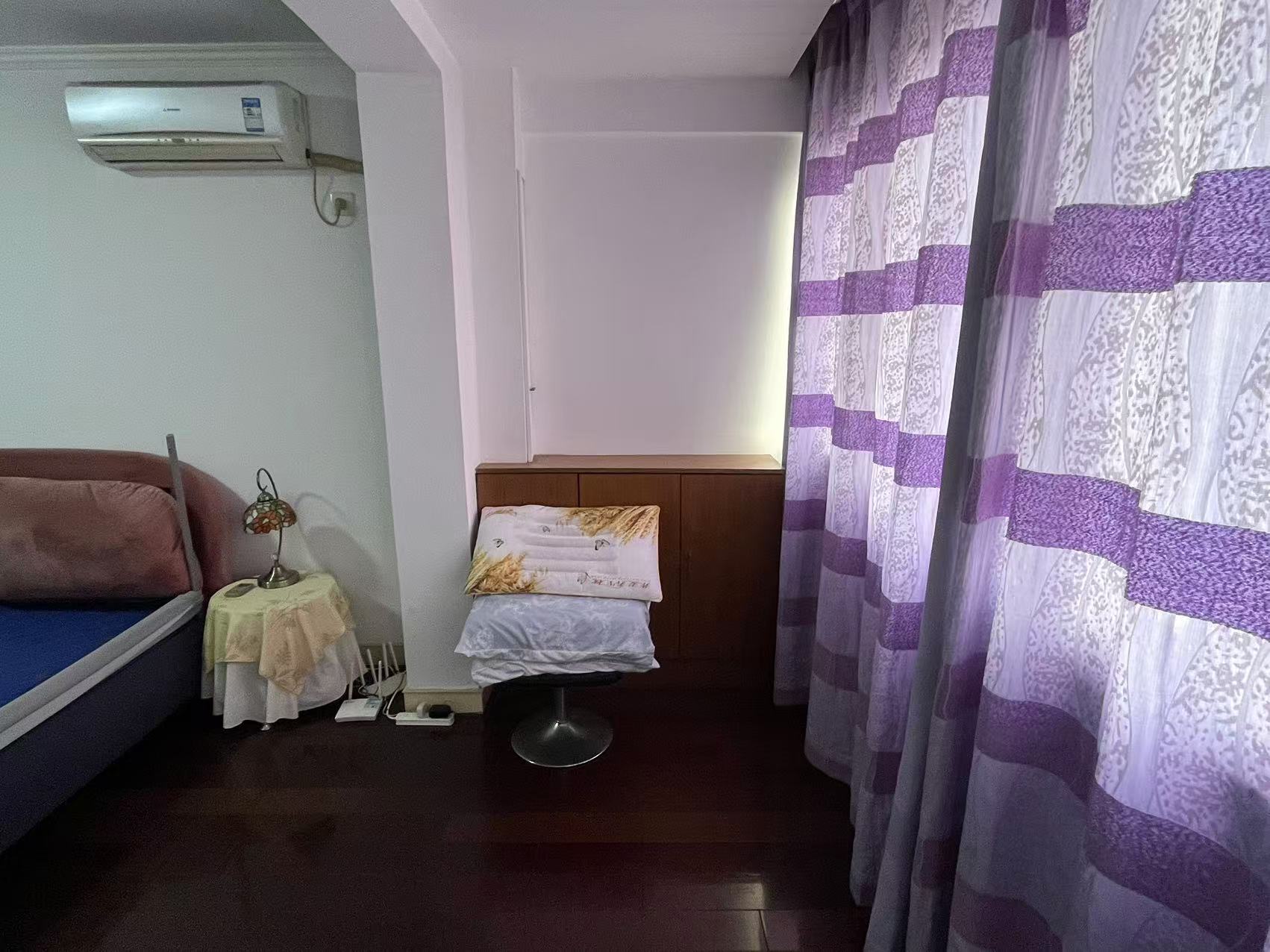 苏东花苑 4室3厅2卫 135.33m&sup2;