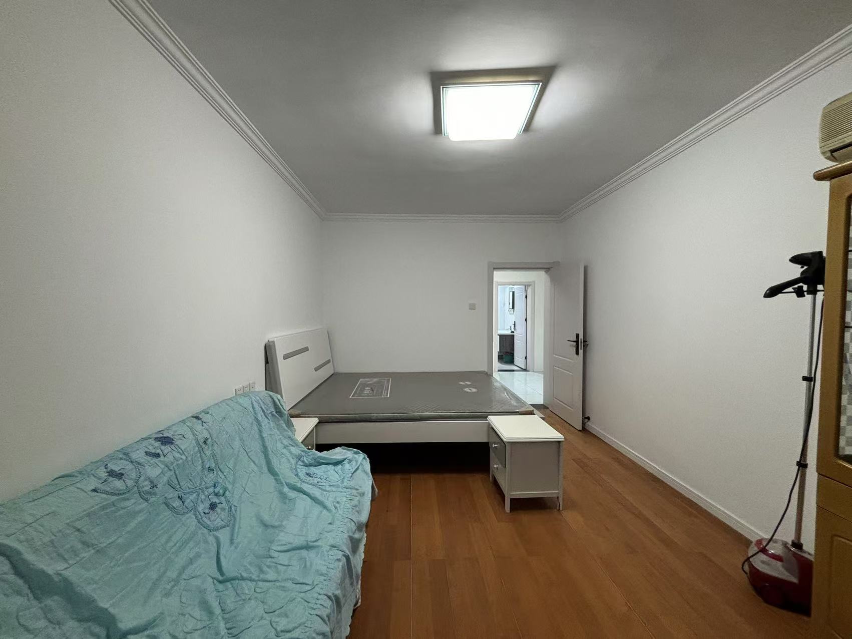 新桃园 2室1厅1卫 68.5m&sup2;