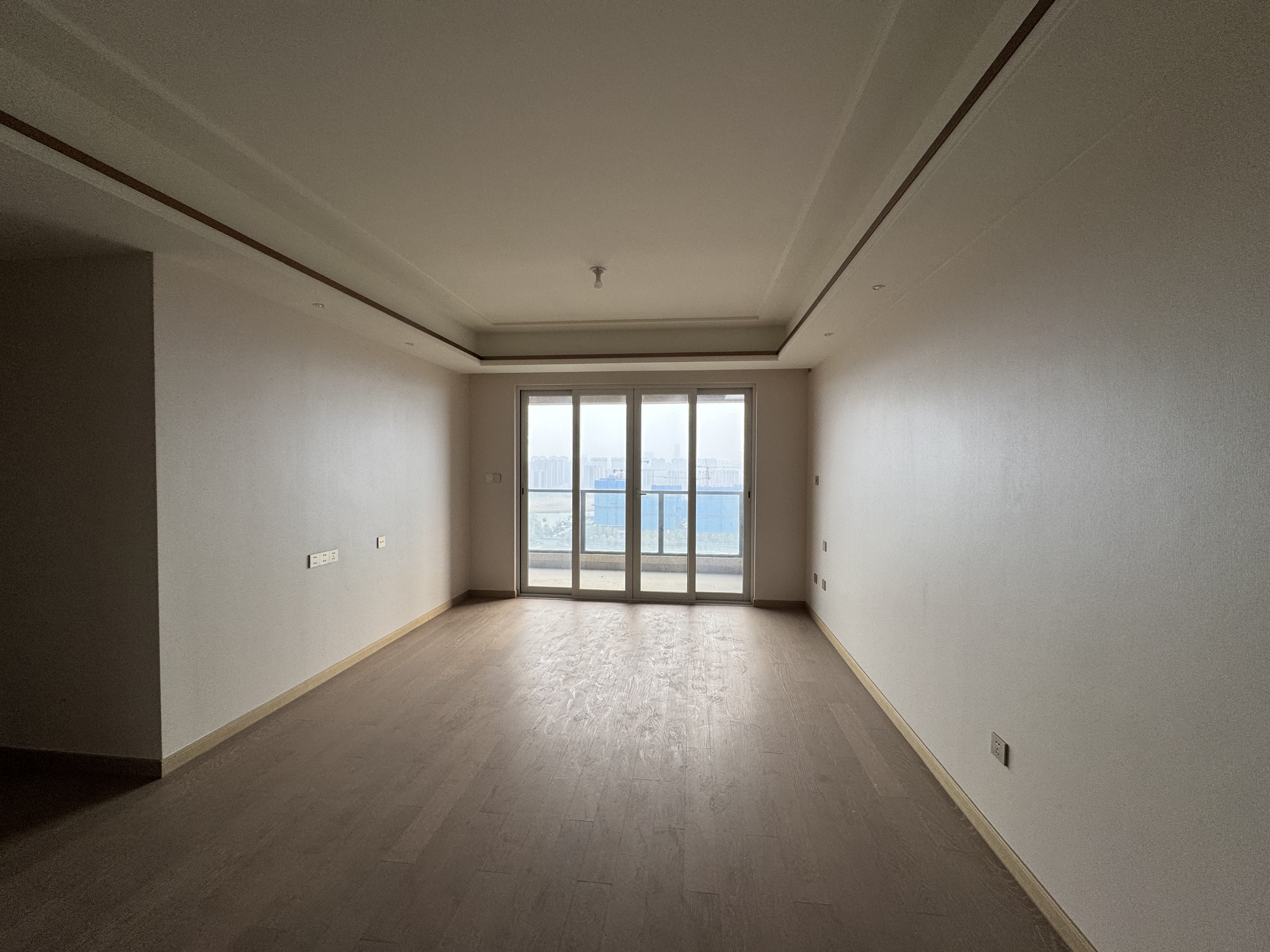 南通金鹰世界·尚府 3室2厅2卫 118.04m²