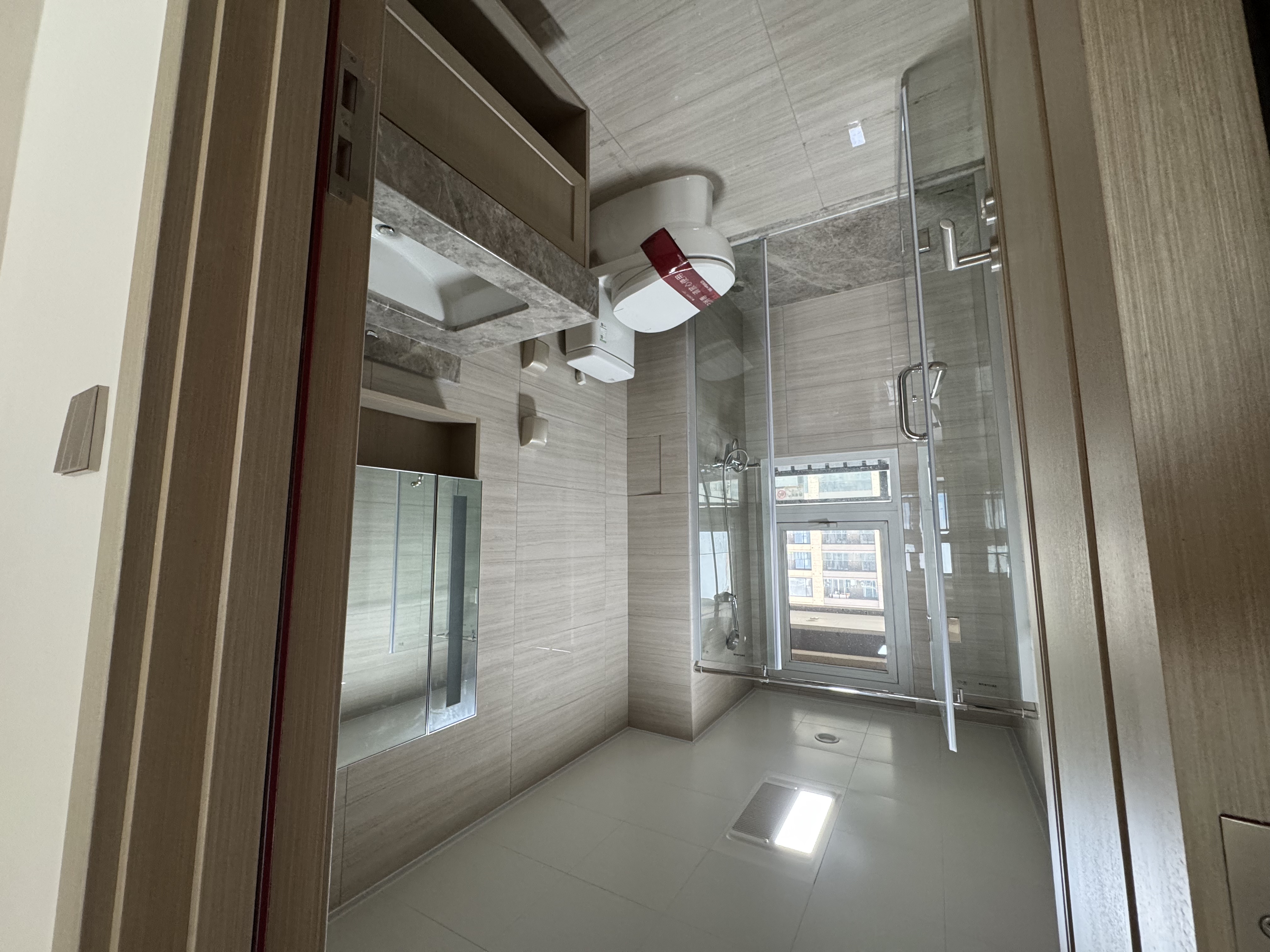 南通金鹰世界·尚府 3室2厅2卫 118.04m²