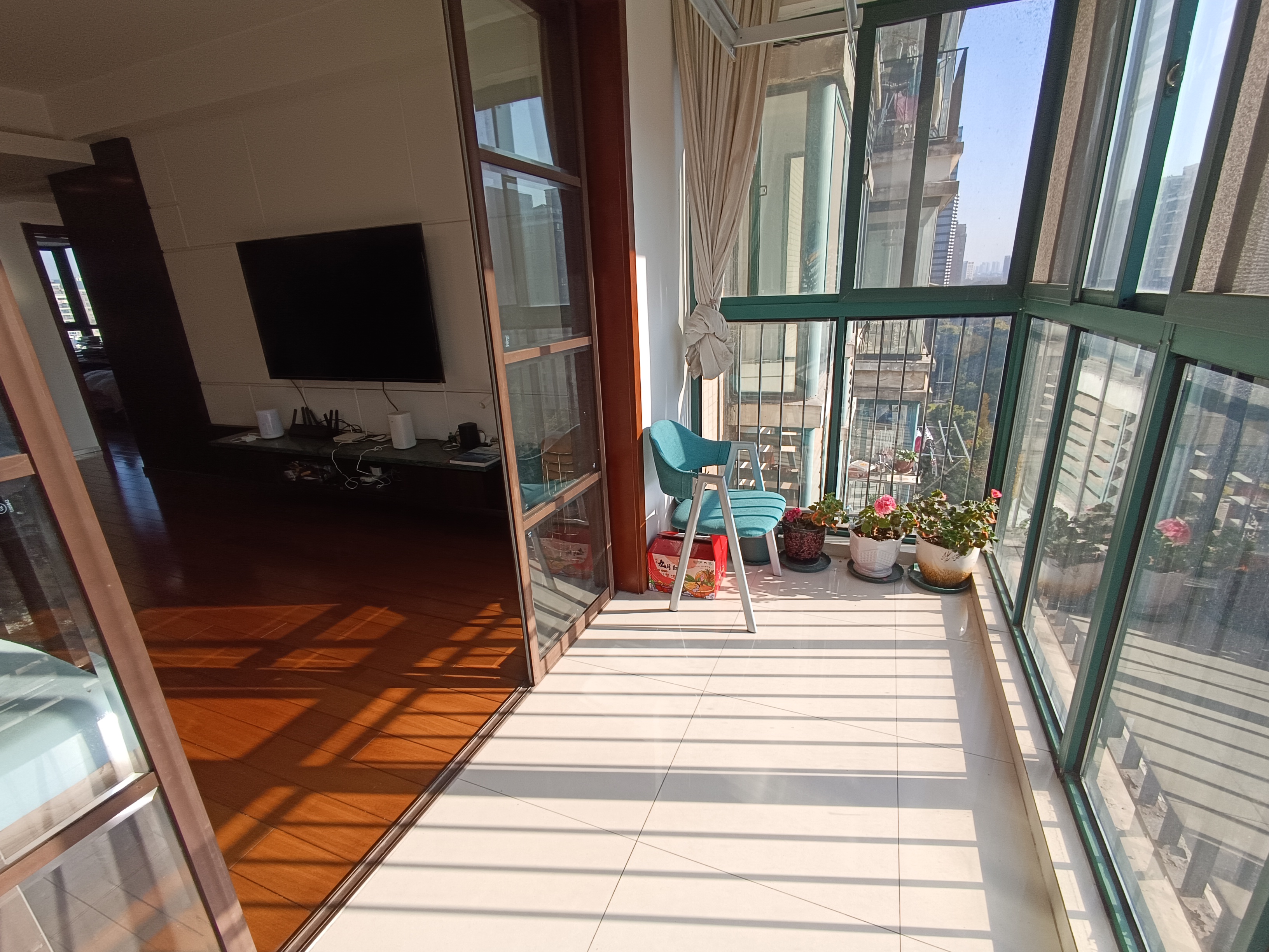 新城小区 3室2厅1卫 142.86m&sup2;
