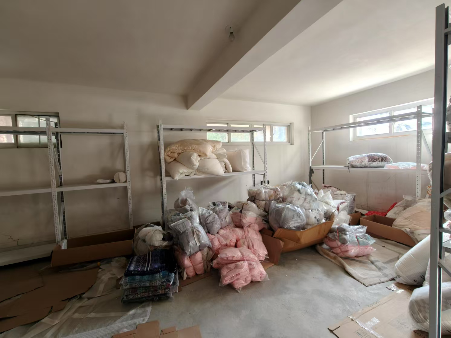 东郊庄园 5室3厅3卫 355m&sup2;
