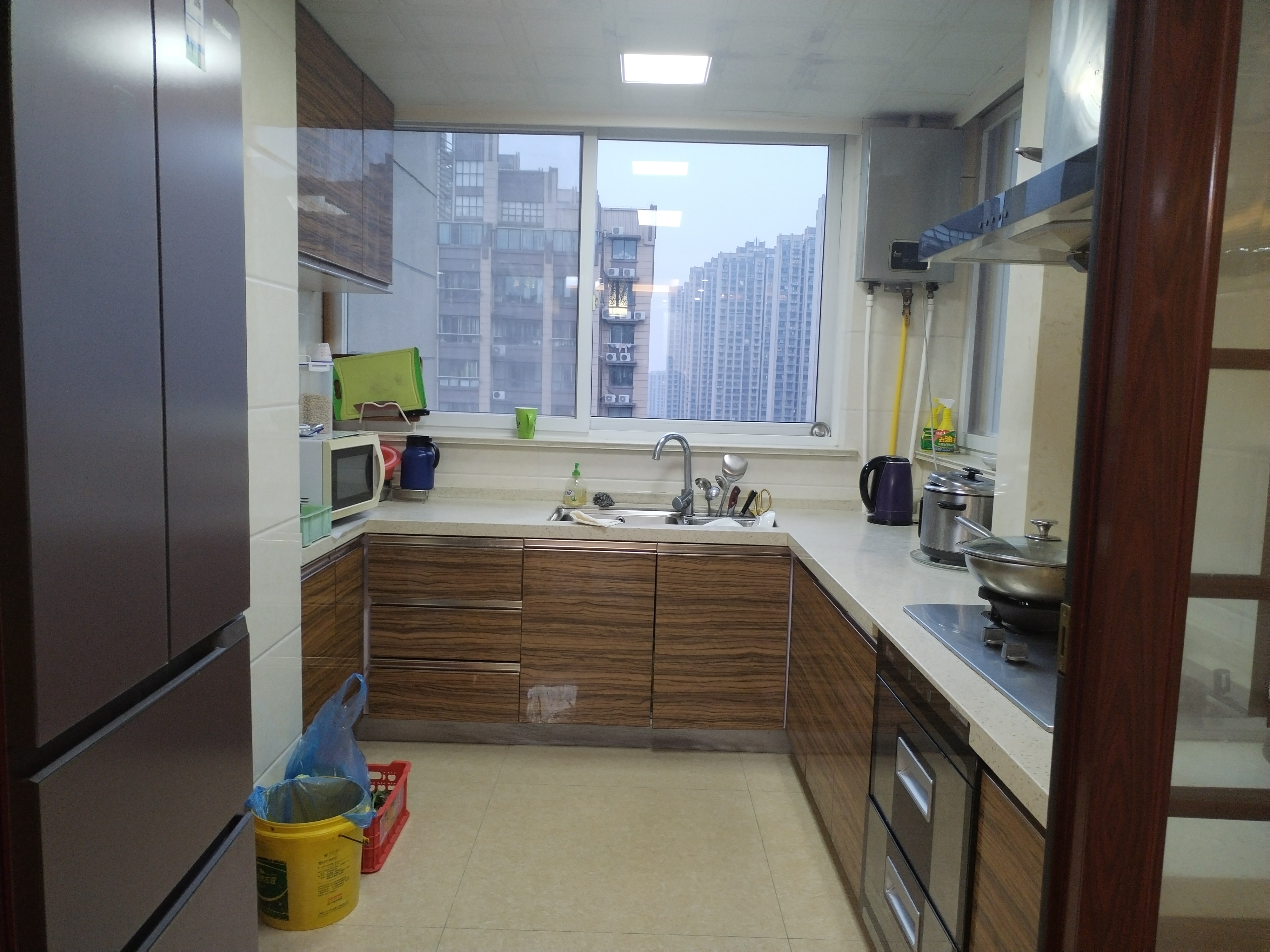 学士府 3室2厅1卫 133m&sup2;