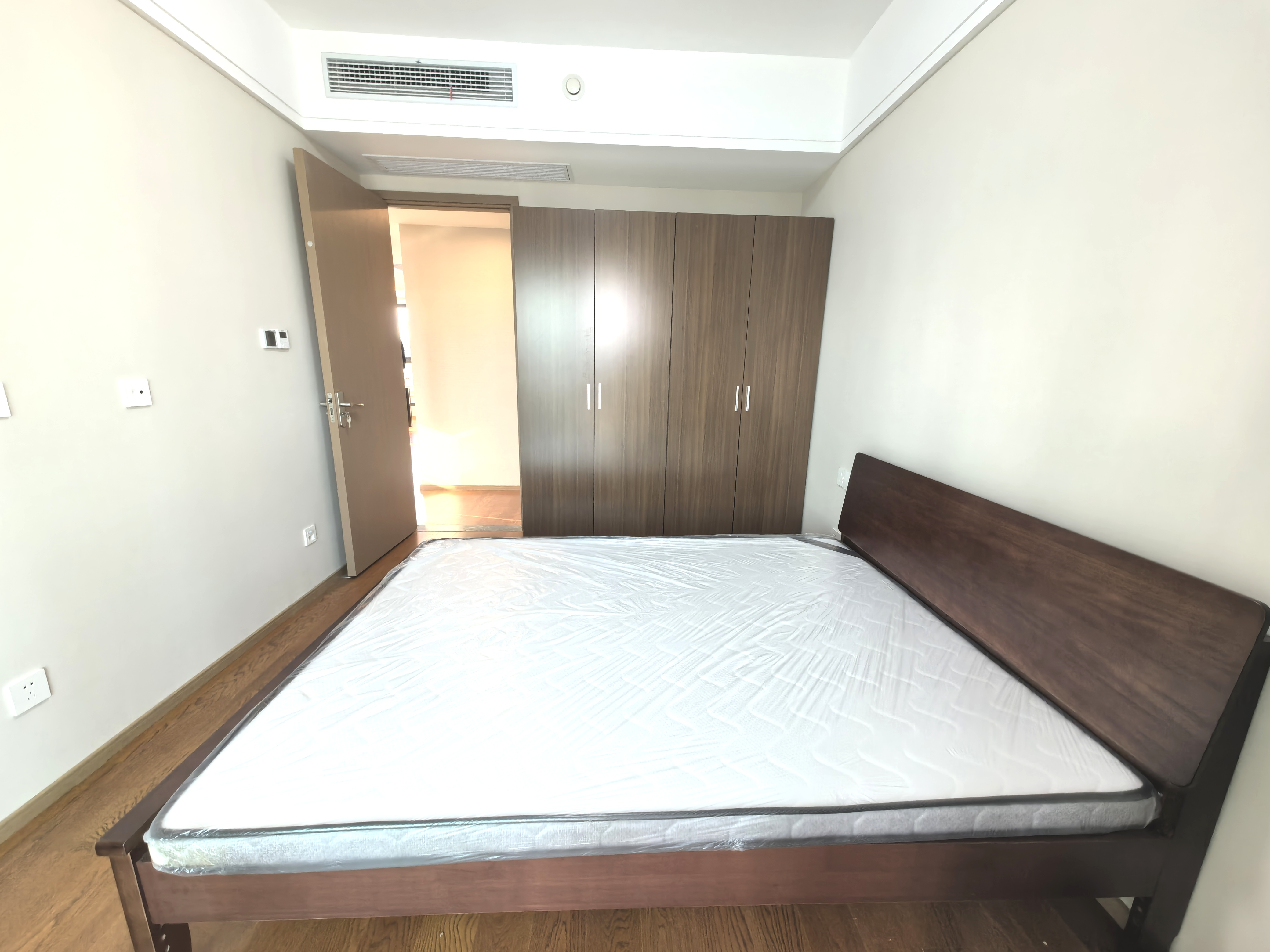 万濠禧园 2室2厅1卫 95m&sup2;