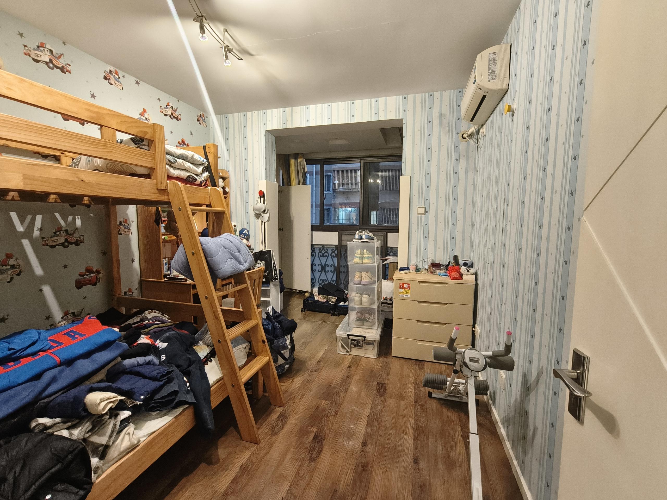 文峰北苑北区 3室2厅1卫 130m&sup2;