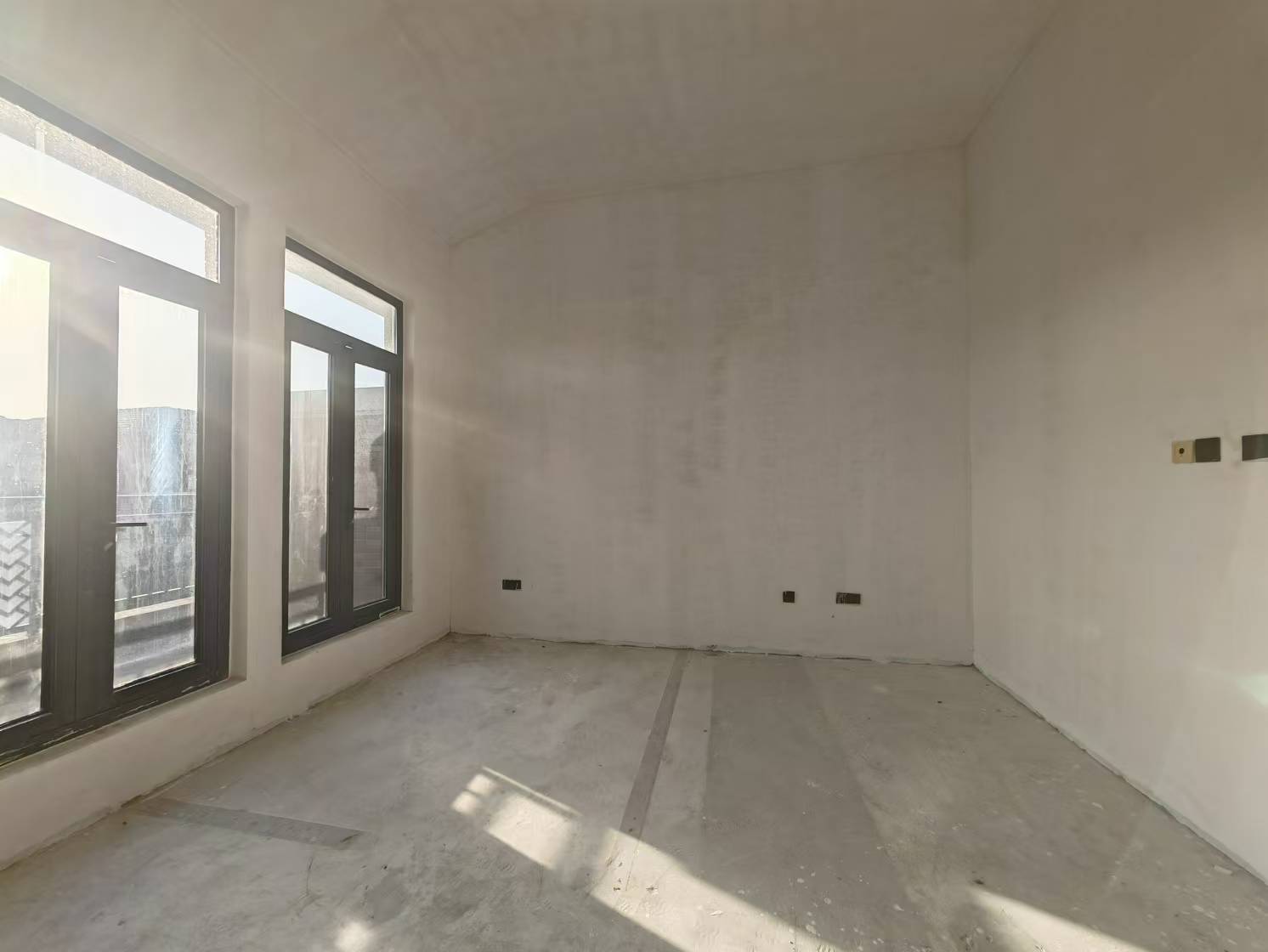 山水壹号 4室2厅4卫 354.93m²