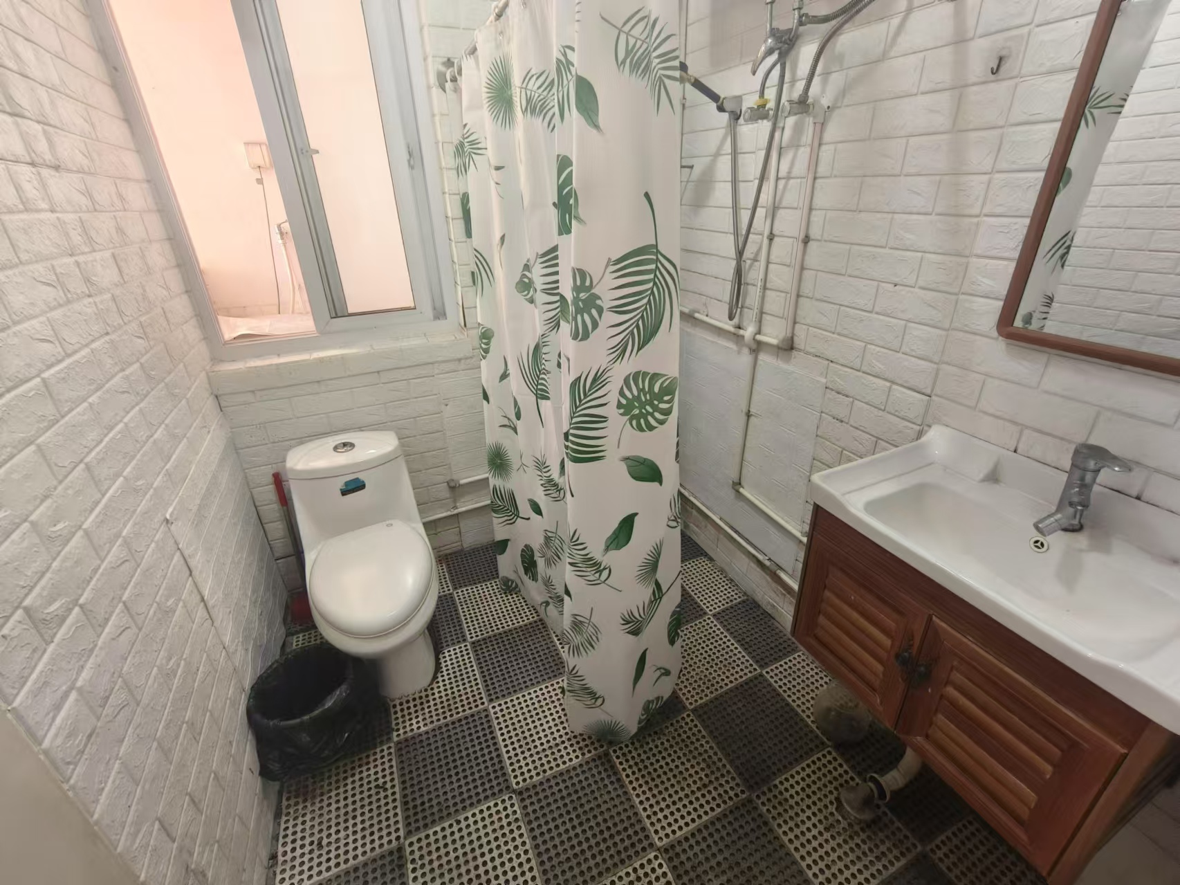 惠泽苑 2室1厅1卫 86m&sup2;