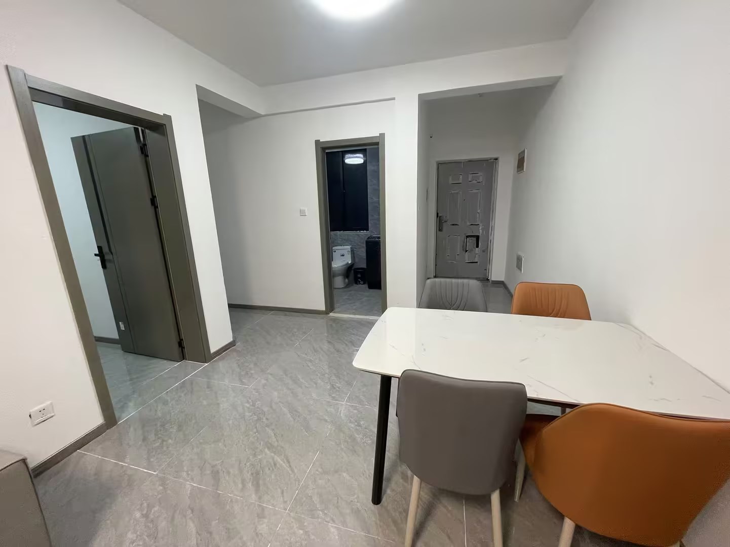 融悦华庭 2室2厅1卫 88.00m²
