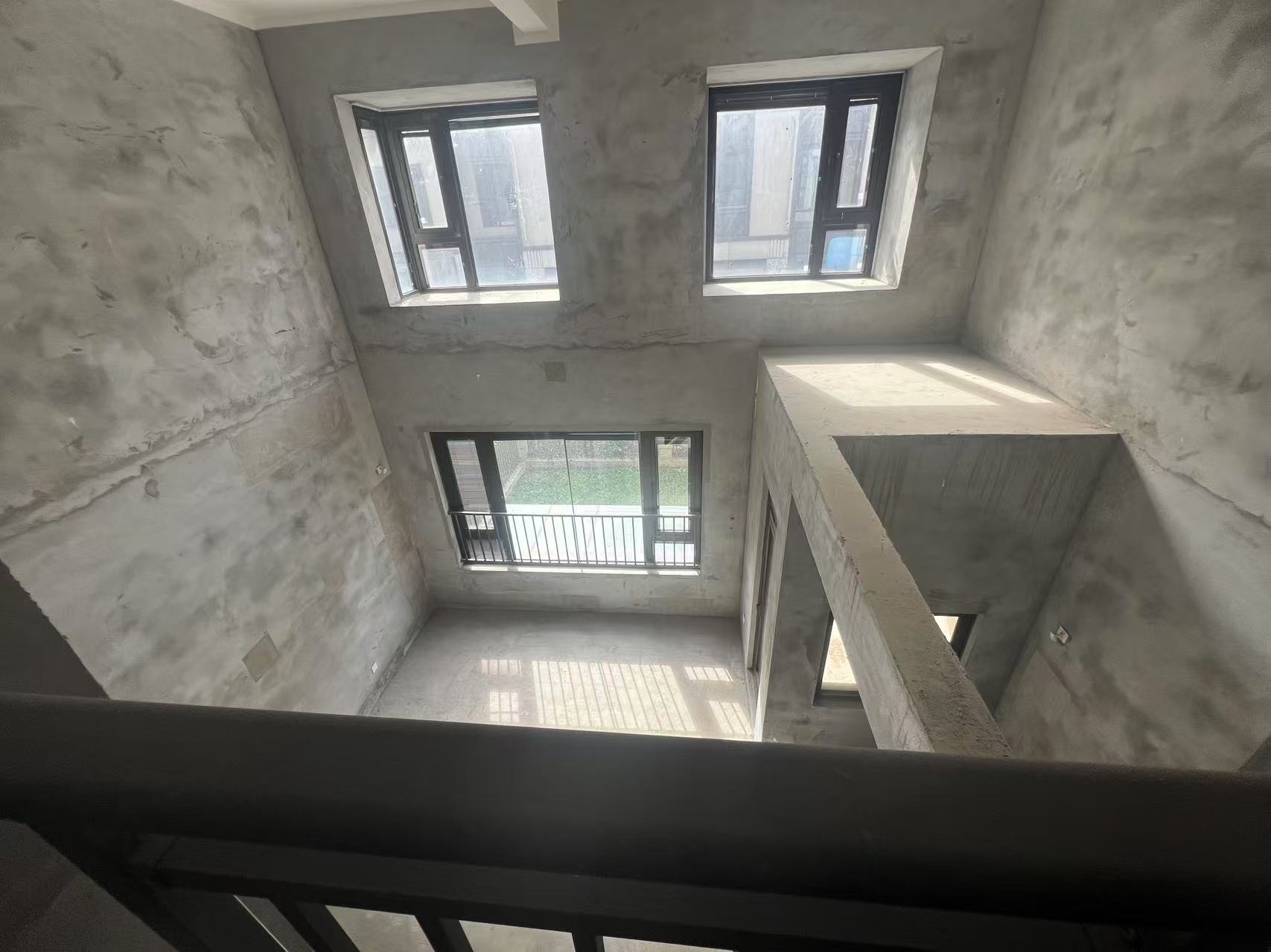 湖山源著 5室2厅2卫 220m²