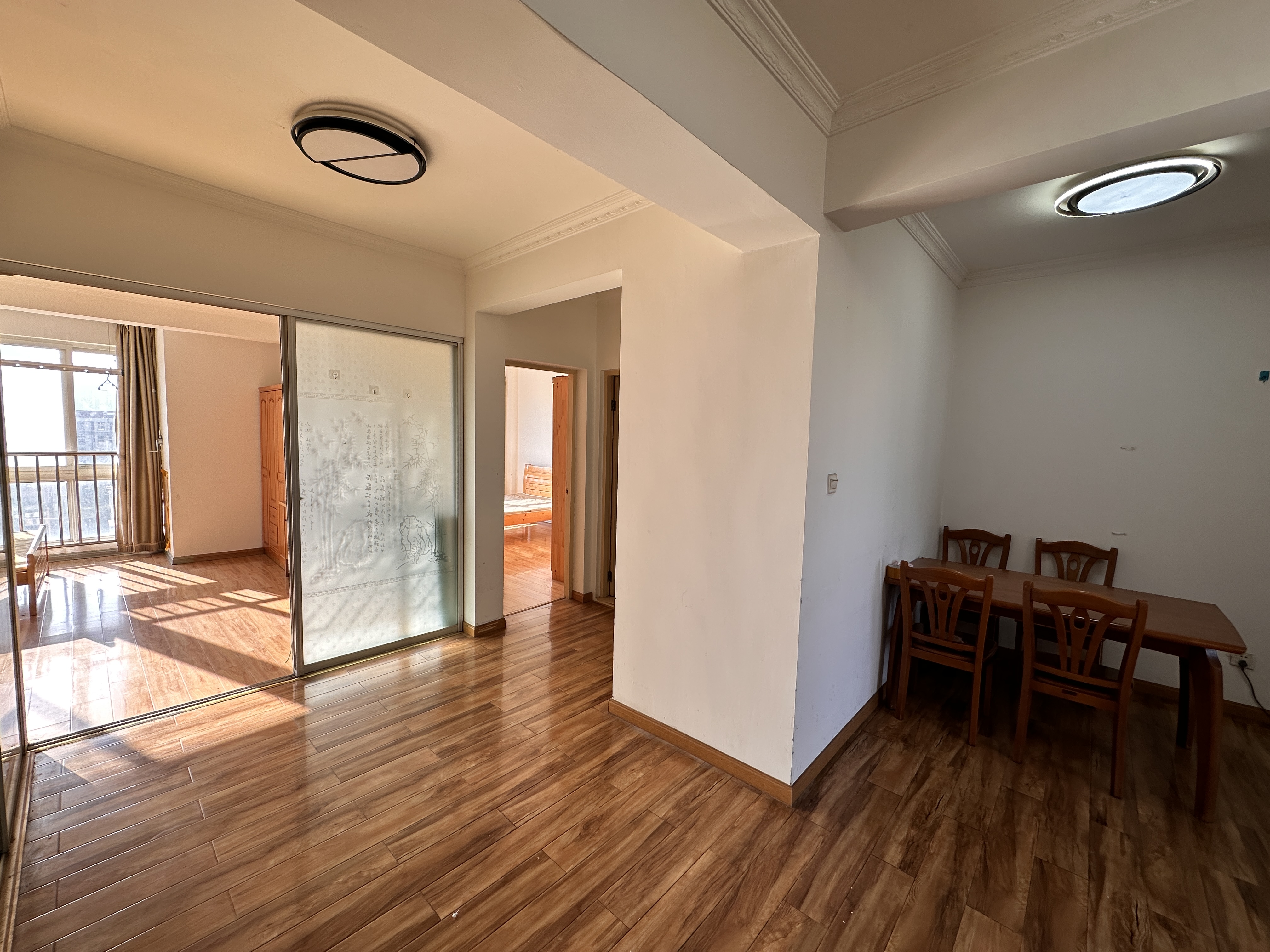 锦峰大厦 3室1厅1卫 108.09m&sup2;