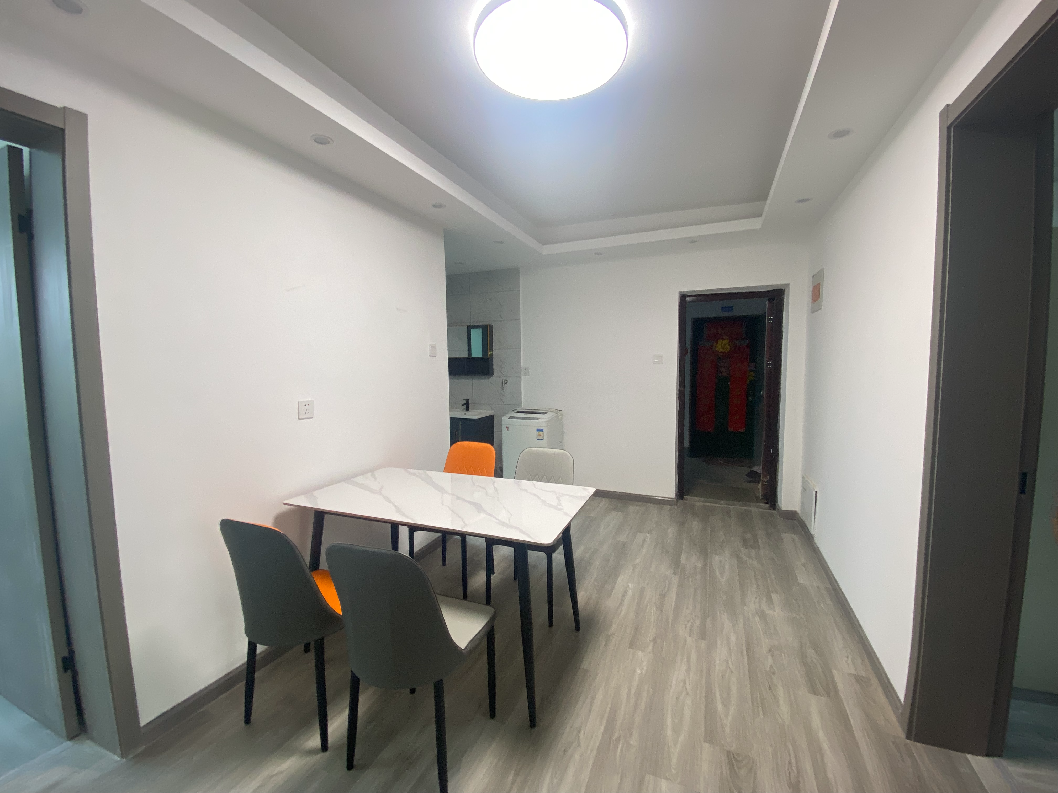 易家桥新村 3室1厅1卫 71m&sup2;