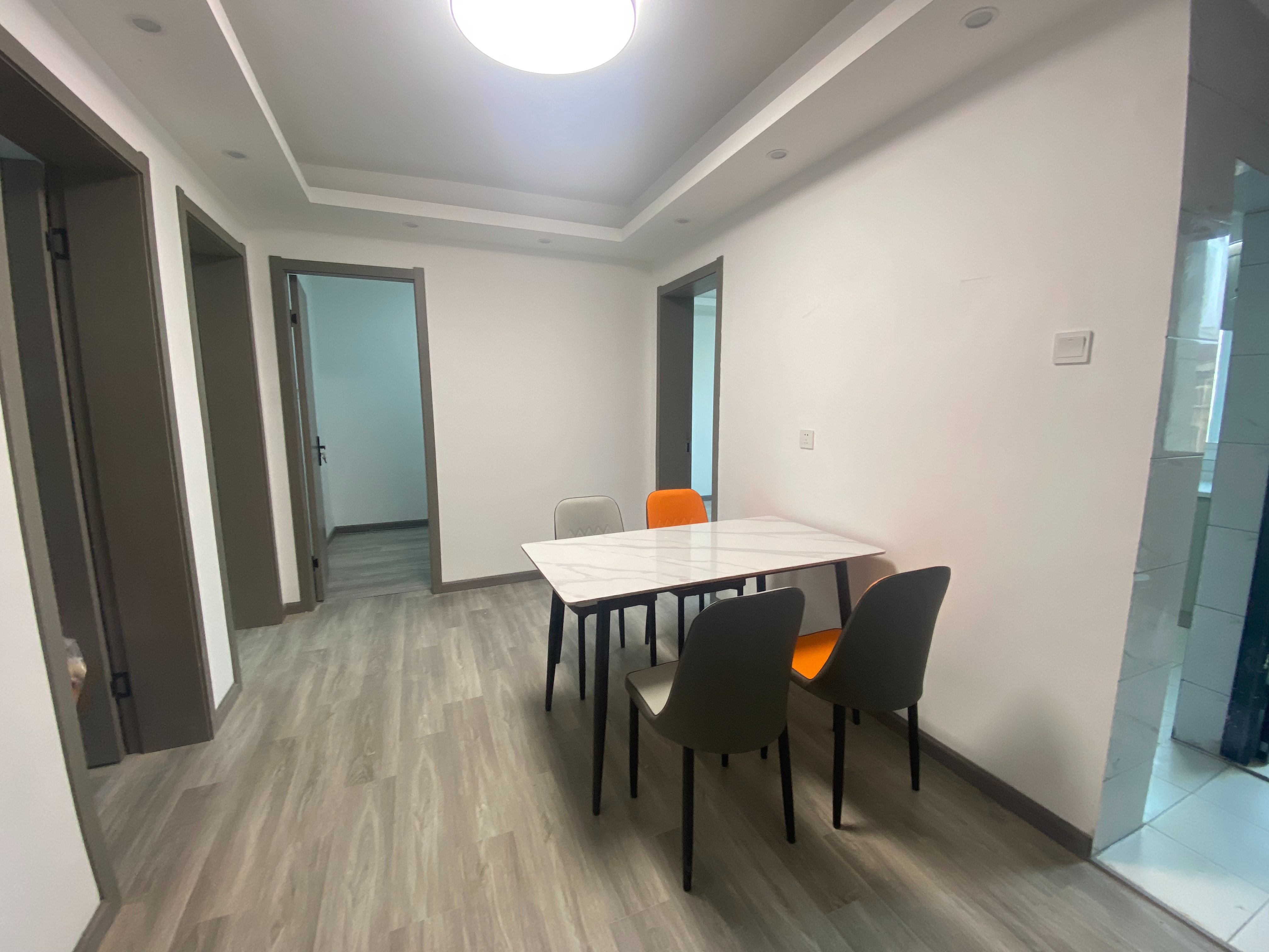 易家桥新村 3室1厅1卫 71m&sup2;