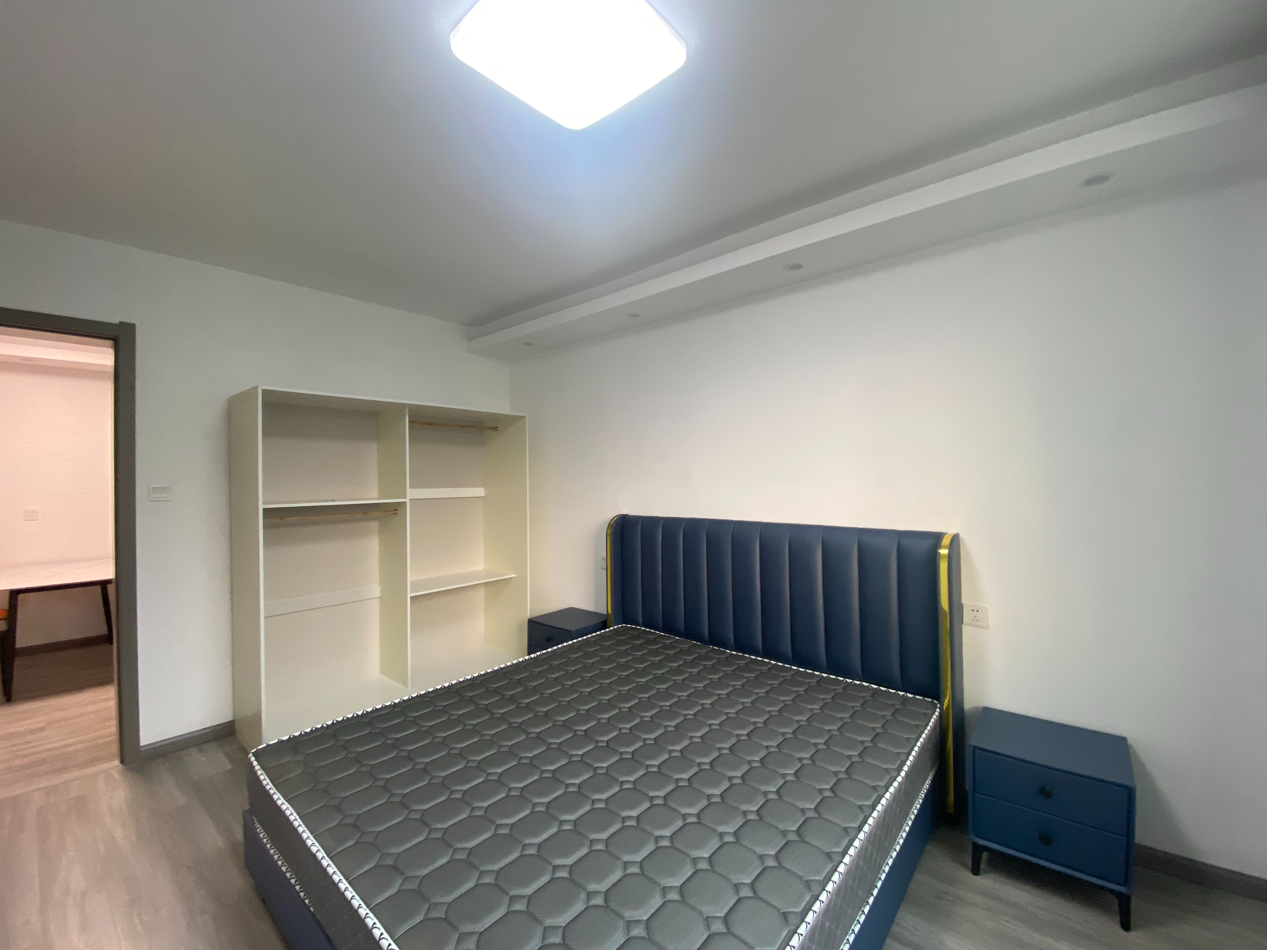 易家桥新村 3室1厅1卫 71m&sup2;