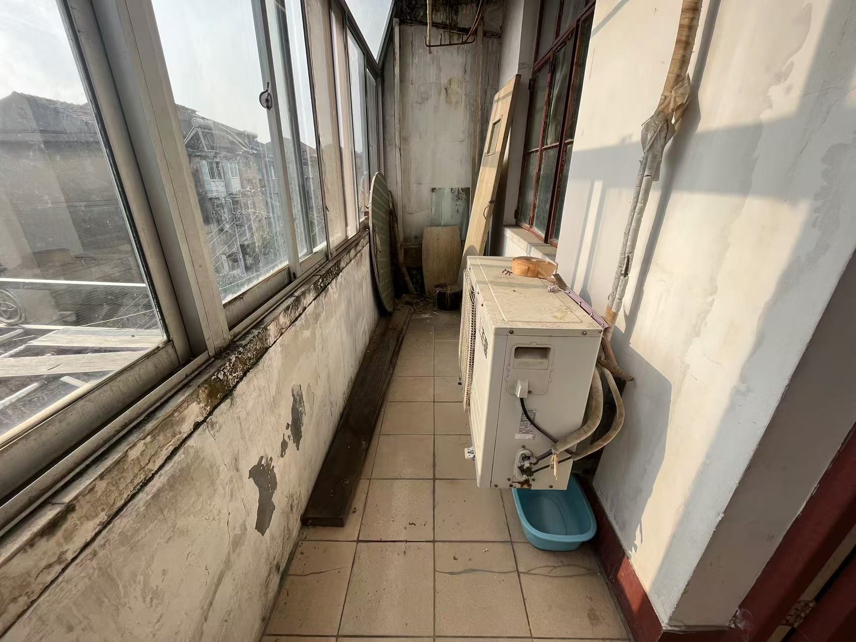 新建路新村(新建花苑) 2室2厅1卫 79m&sup2;