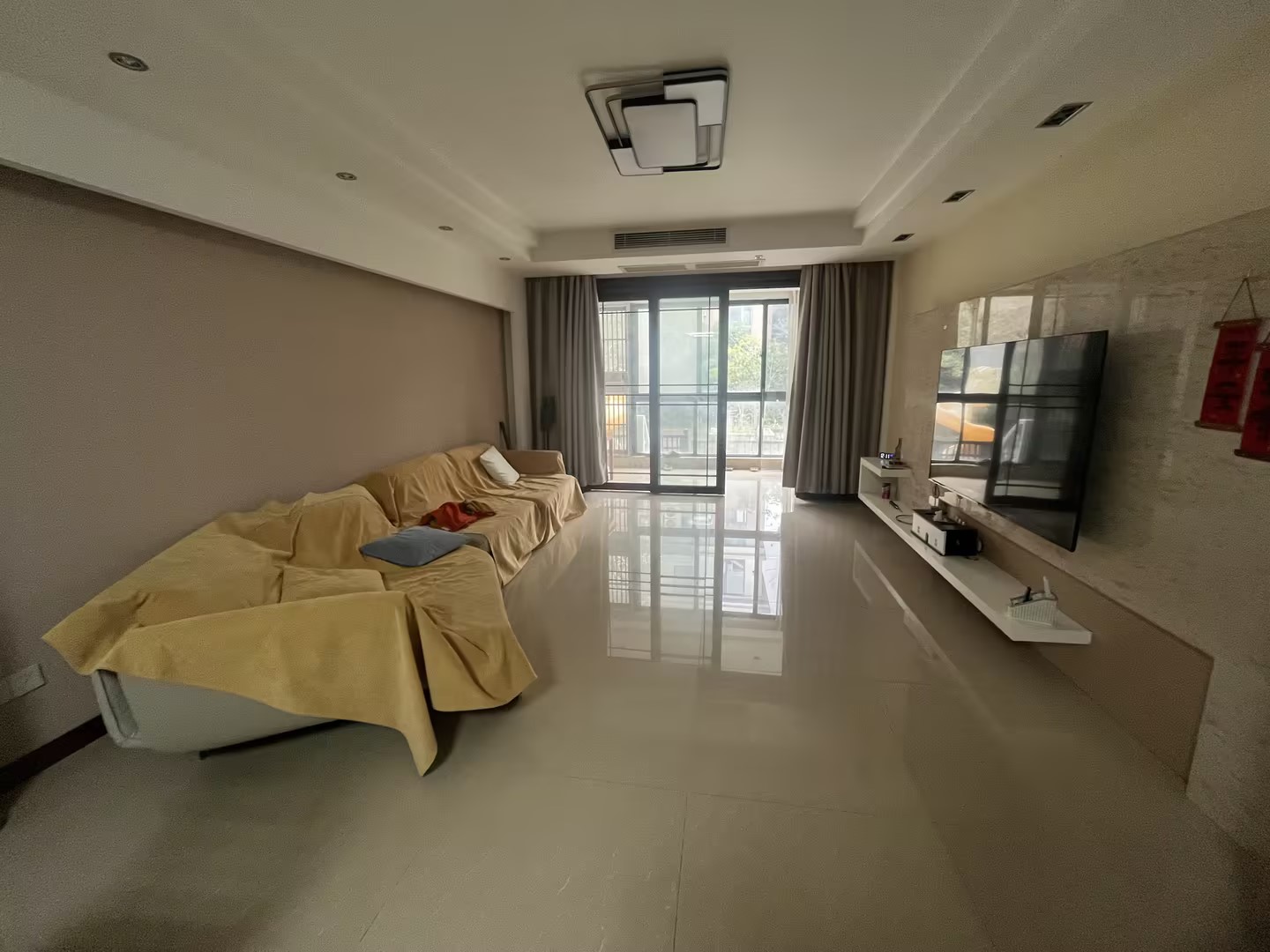 水榭花都 4室2厅2卫 232m&sup2;
