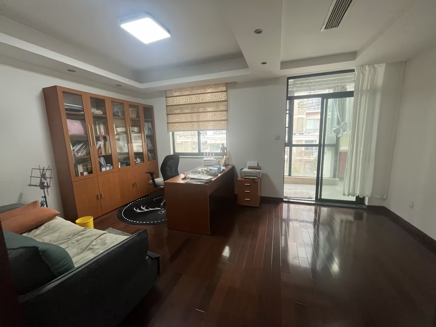 水榭花都 4室2厅2卫 232m&sup2;