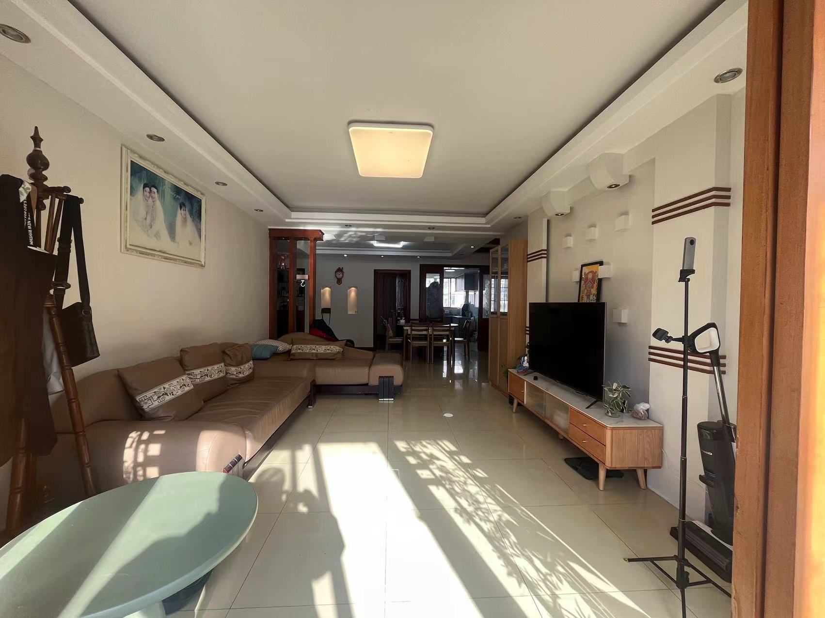 天都花苑 3室2厅1卫 134.94m&sup2;