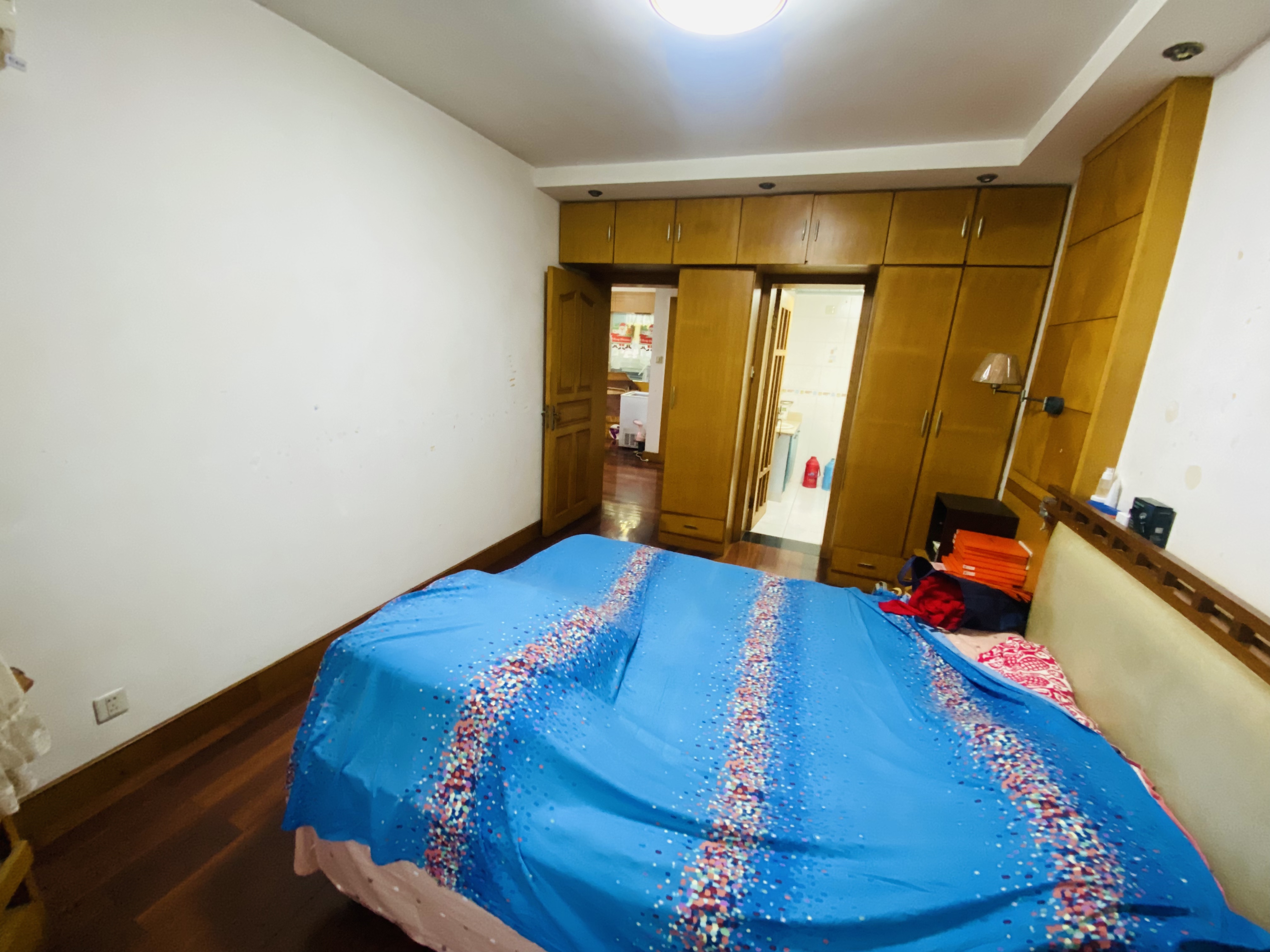 朝晖花园 3室2厅2卫 133.90m&sup2;