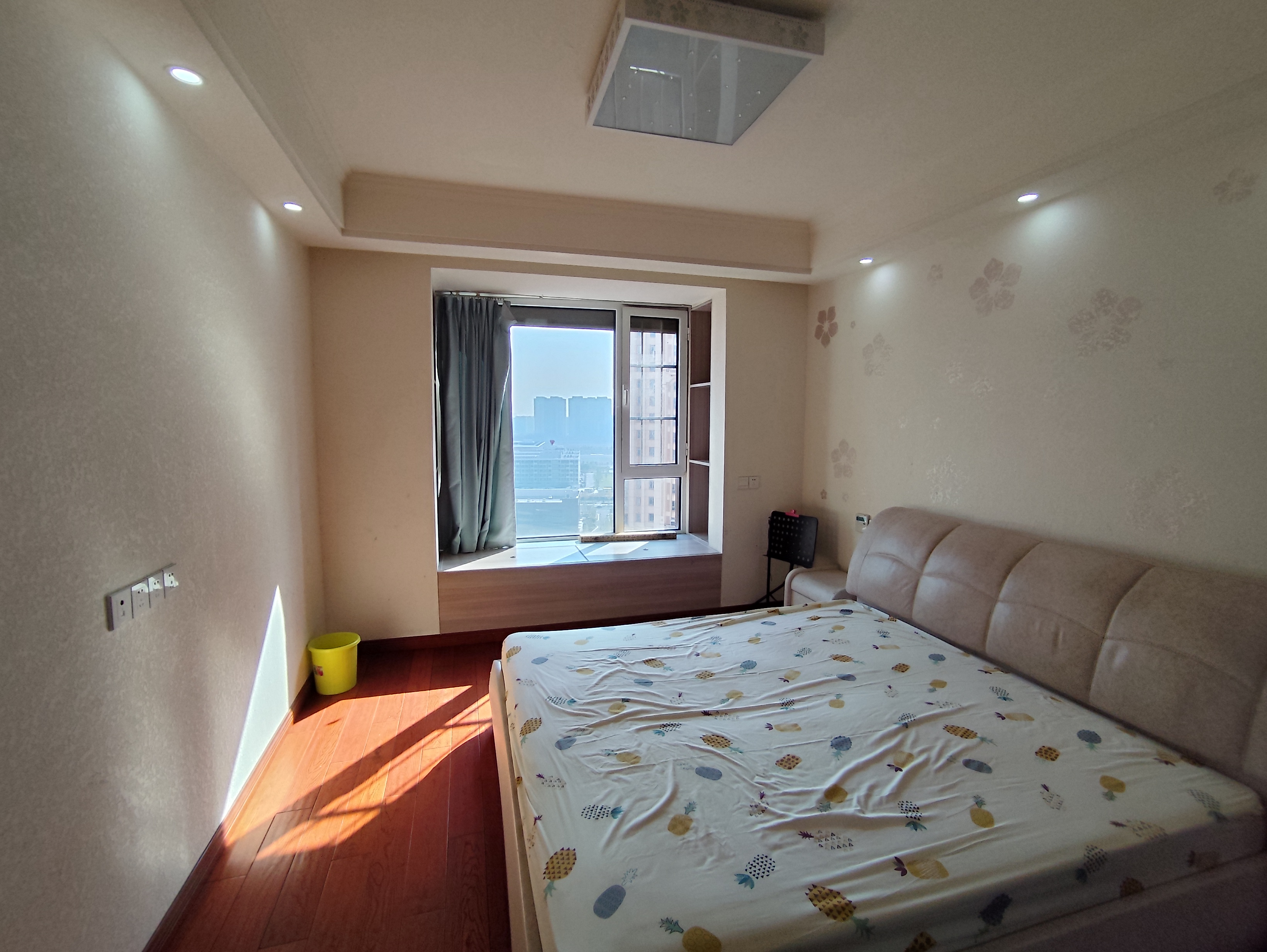 中南世纪花城二期 3室2厅2卫 128.97m&sup2;
