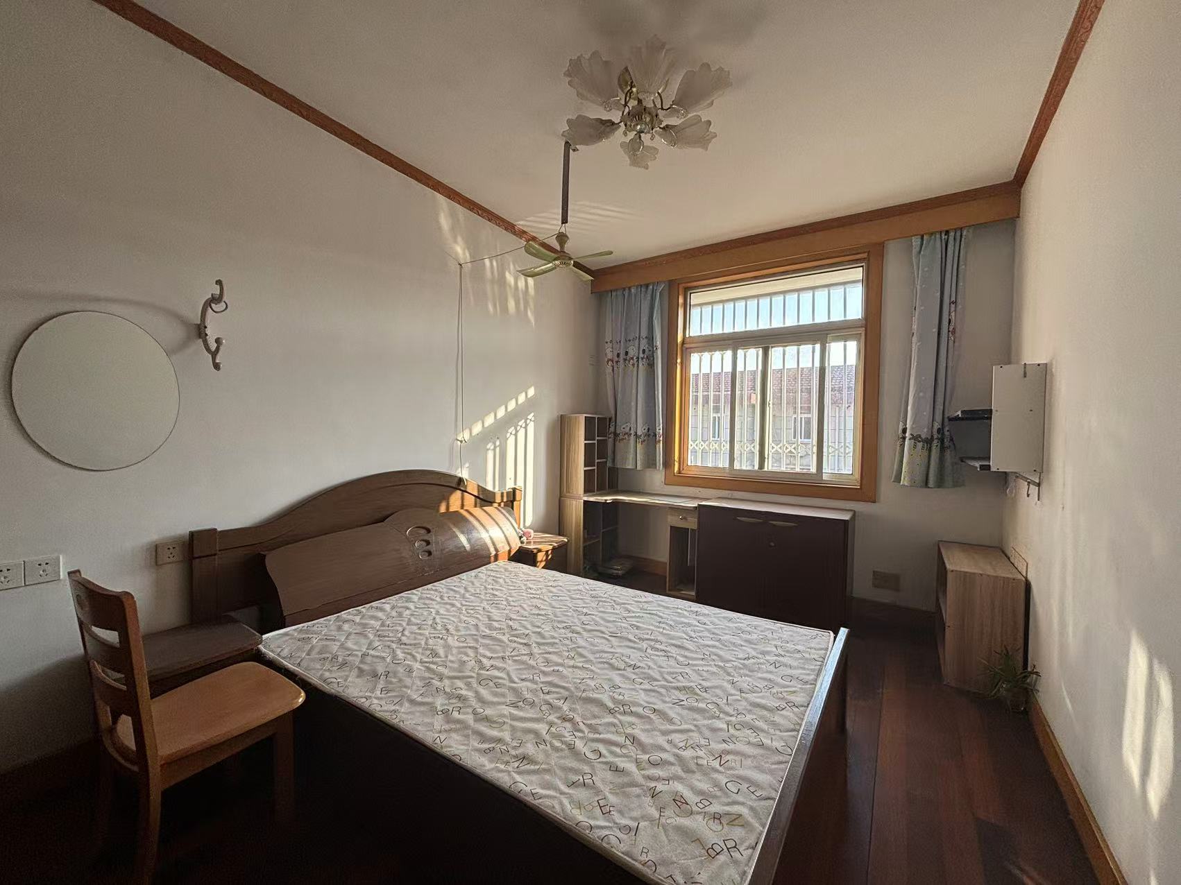 光明新村 2室1厅1卫 63.56m&sup2;