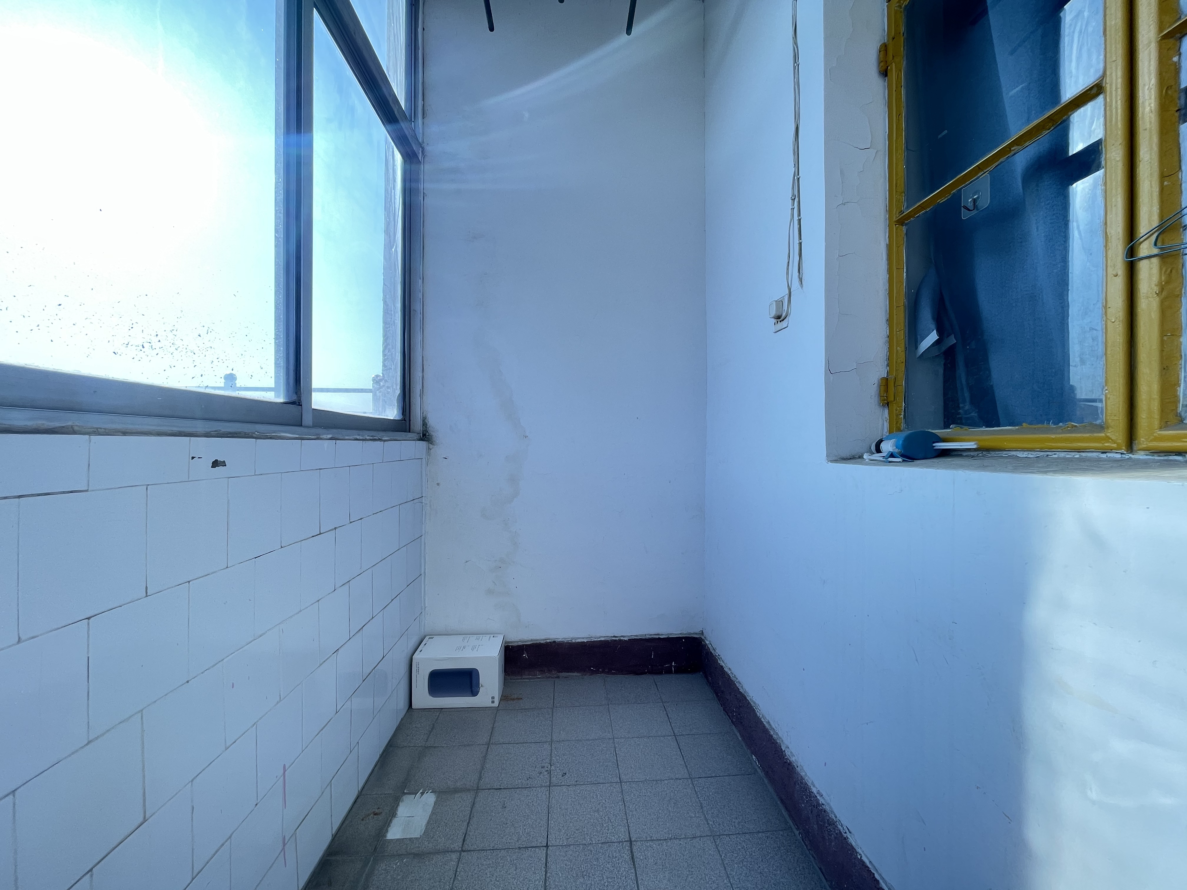 虹桥新村(朝霞路) 1室1厅1卫 45m²