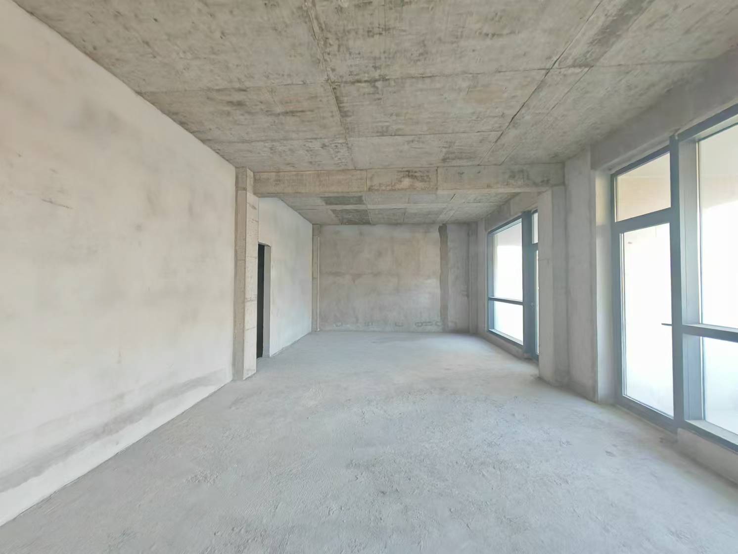 金地国际一期 6室2厅3卫 682.82m&sup2;