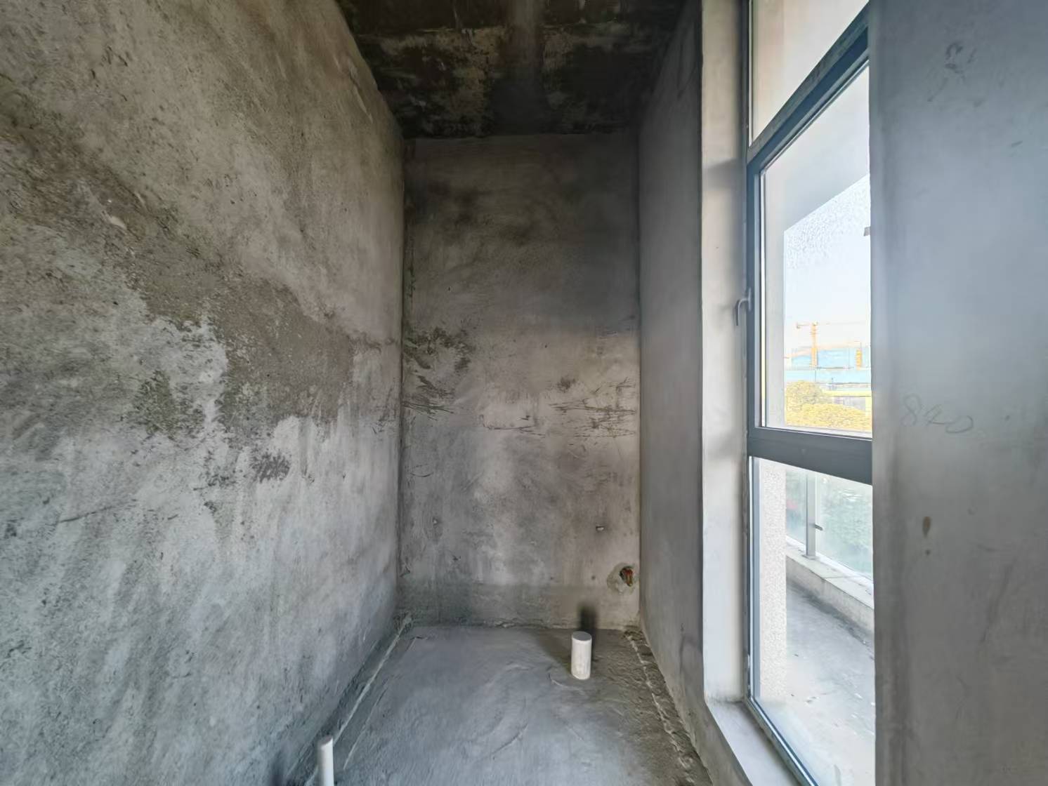 金地国际一期 6室2厅3卫 682.82m&sup2;