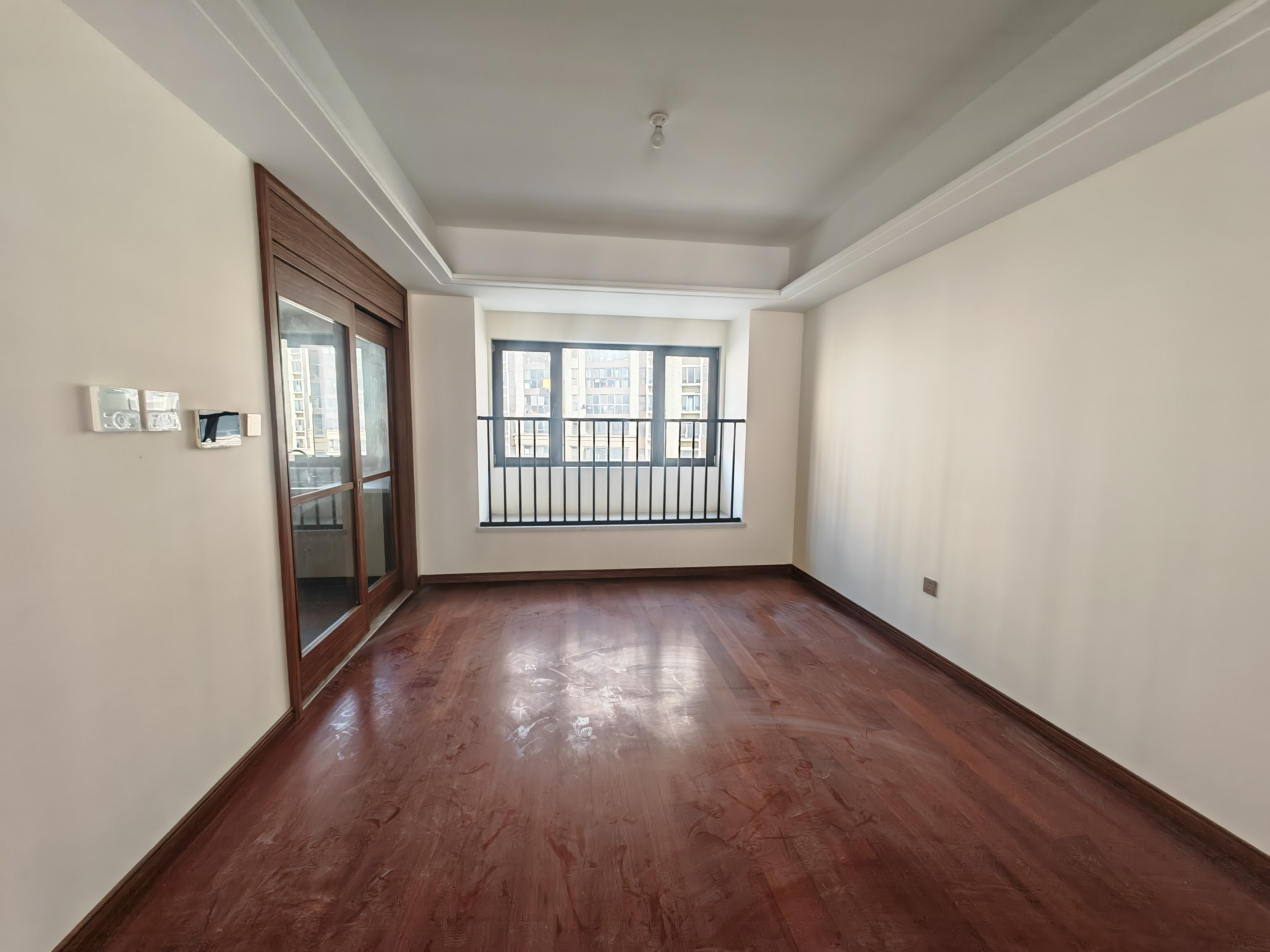 中南万科大都会 4室2厅2卫 159m²
