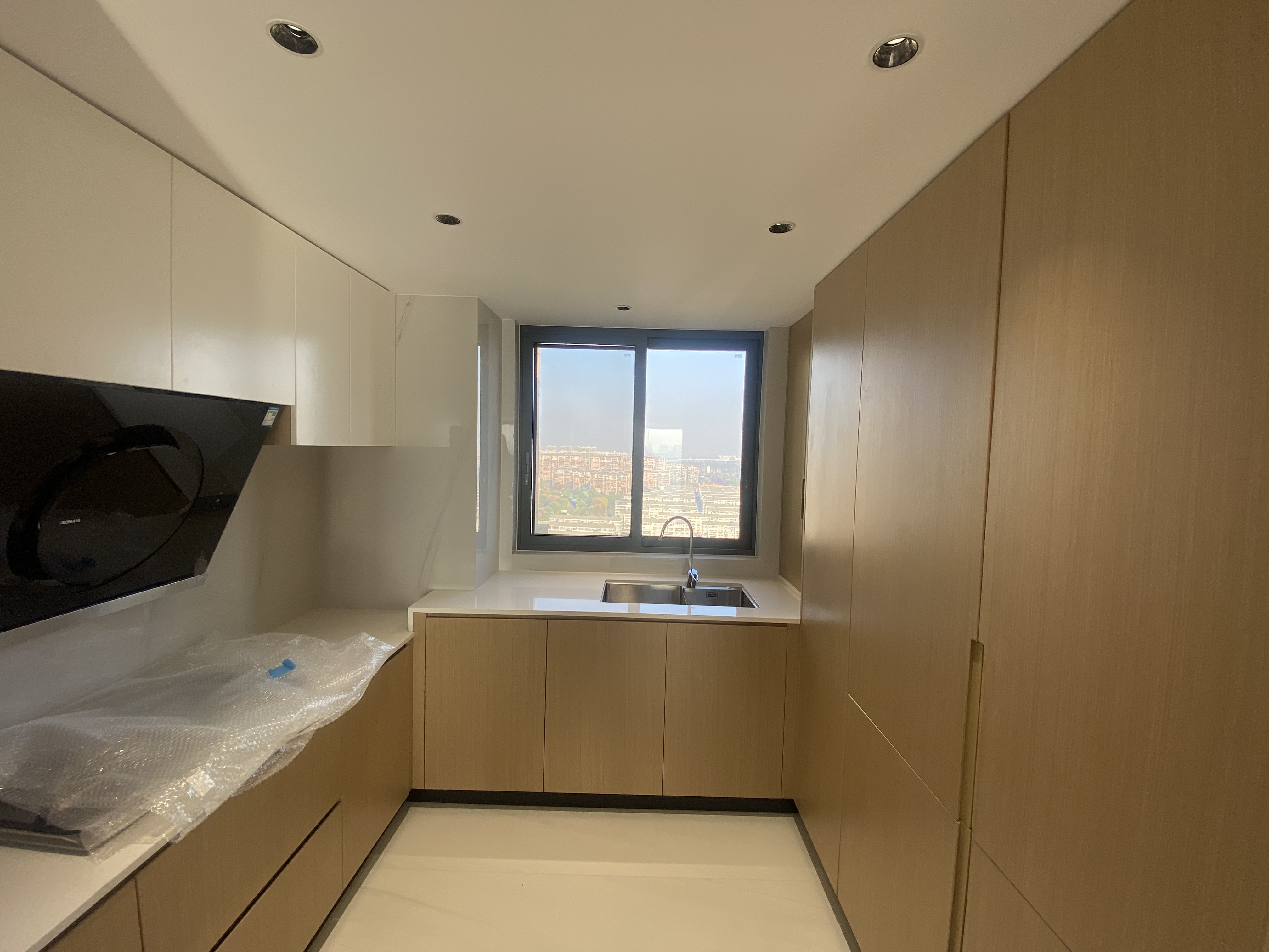 新城香溢紫郡 4室2厅2卫 141m&sup2;