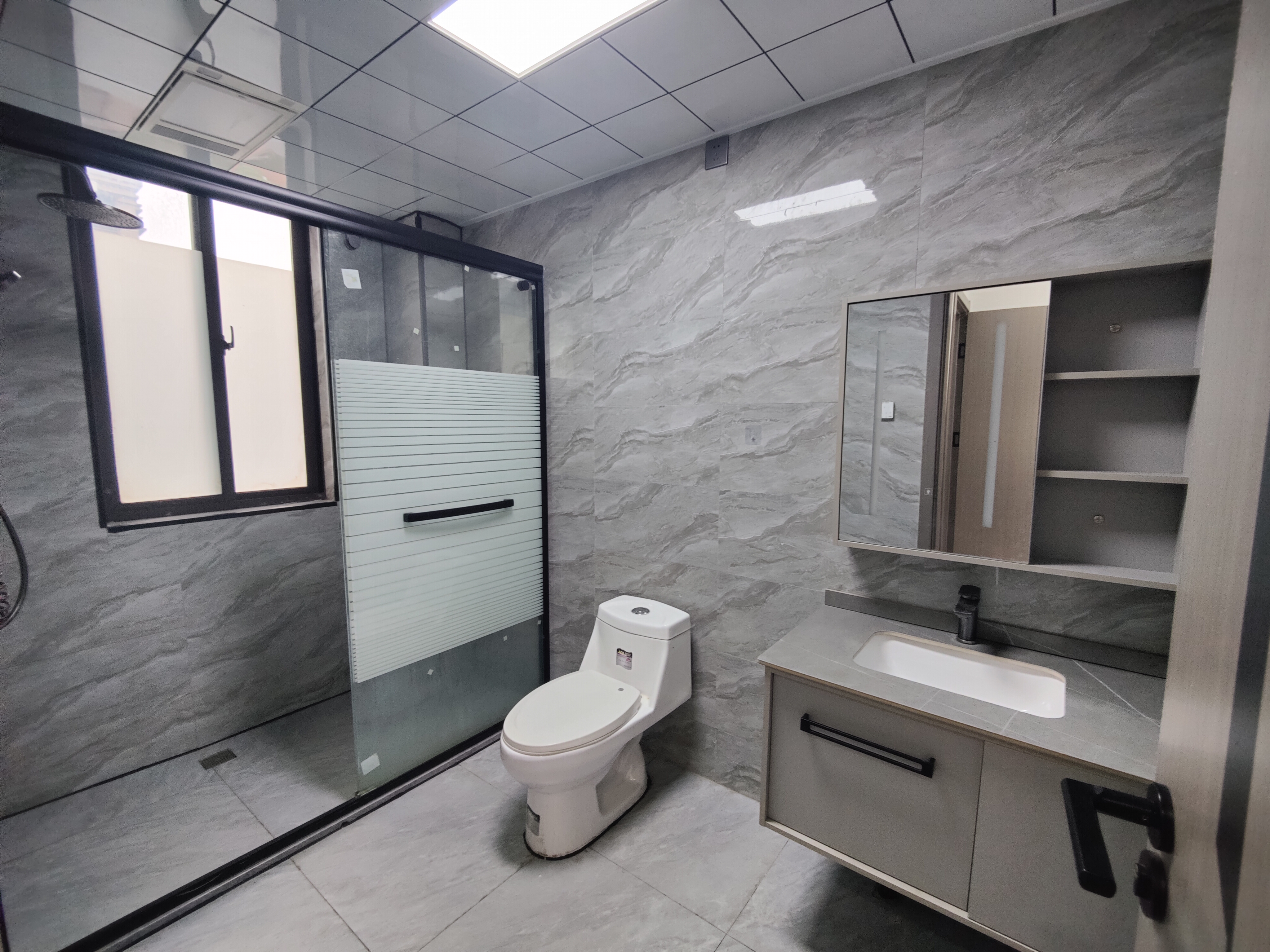 观阳名邸 2室2厅1卫 90m&sup2;