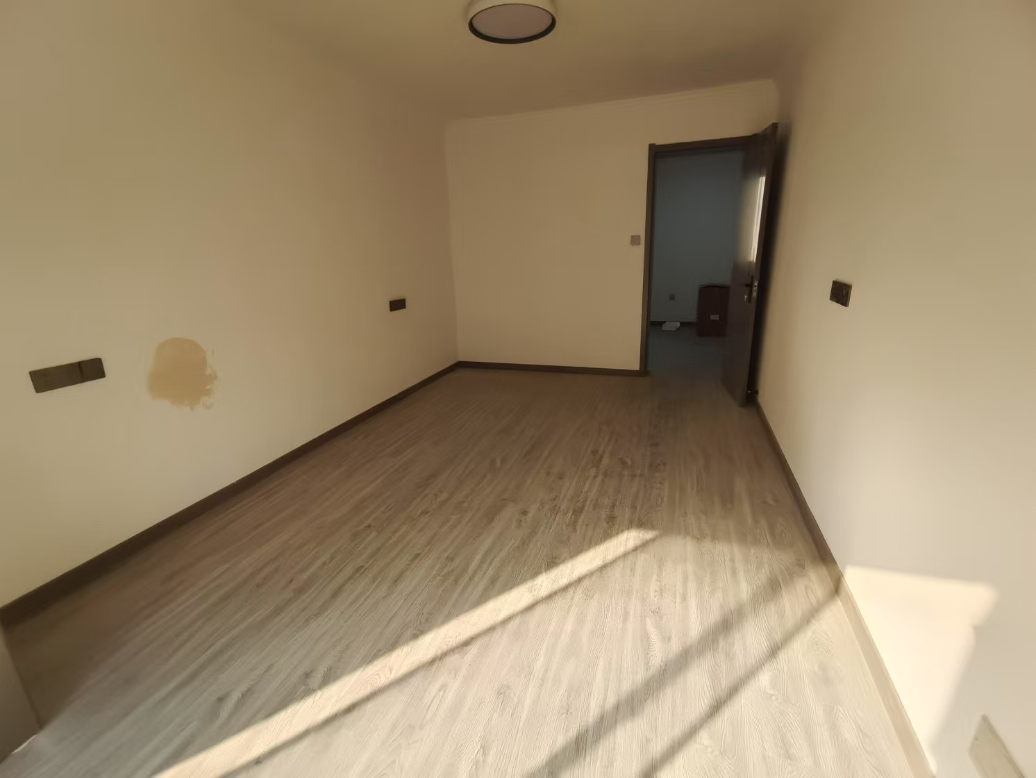 光明南村 2室1厅1卫 57m&sup2;